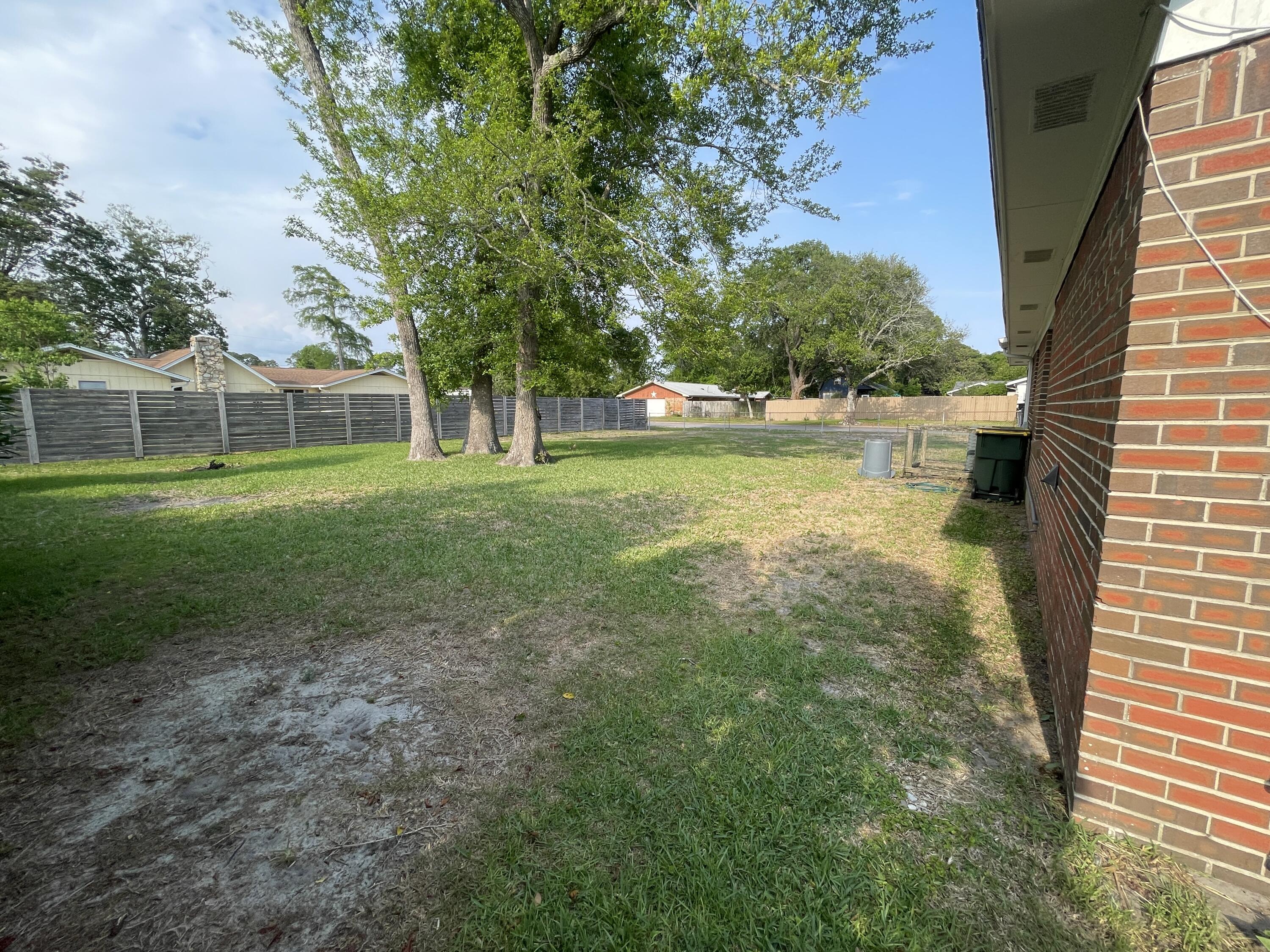 OAKLAND HEIGHTS 1ST ADDN - Residential