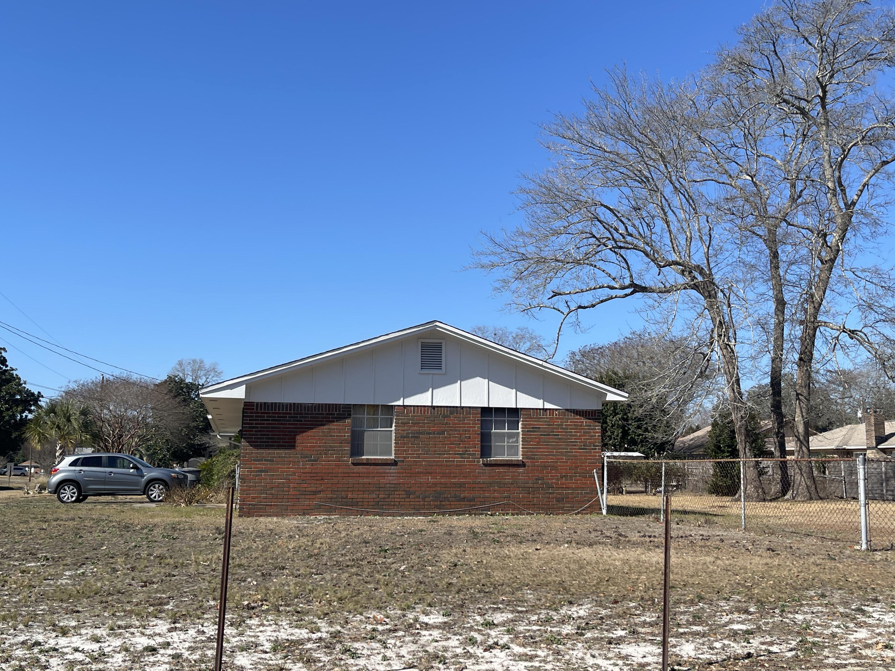 OAKLAND HEIGHTS 1ST ADDN - Residential