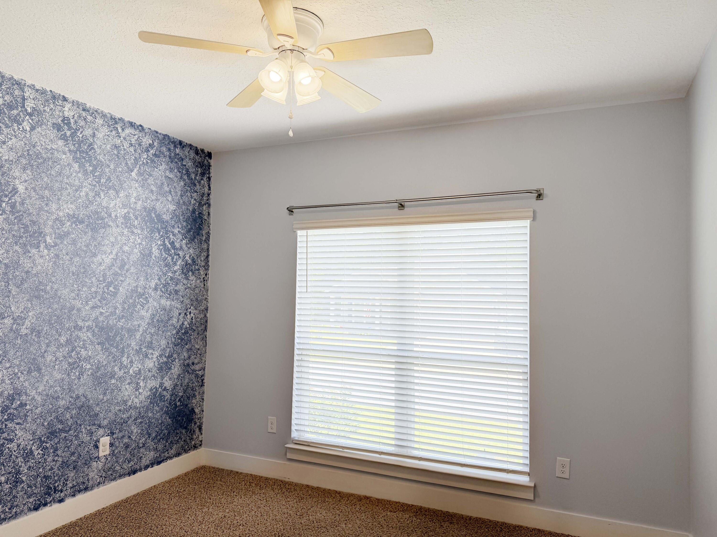 HILLWOOD ESTATES - Residential
