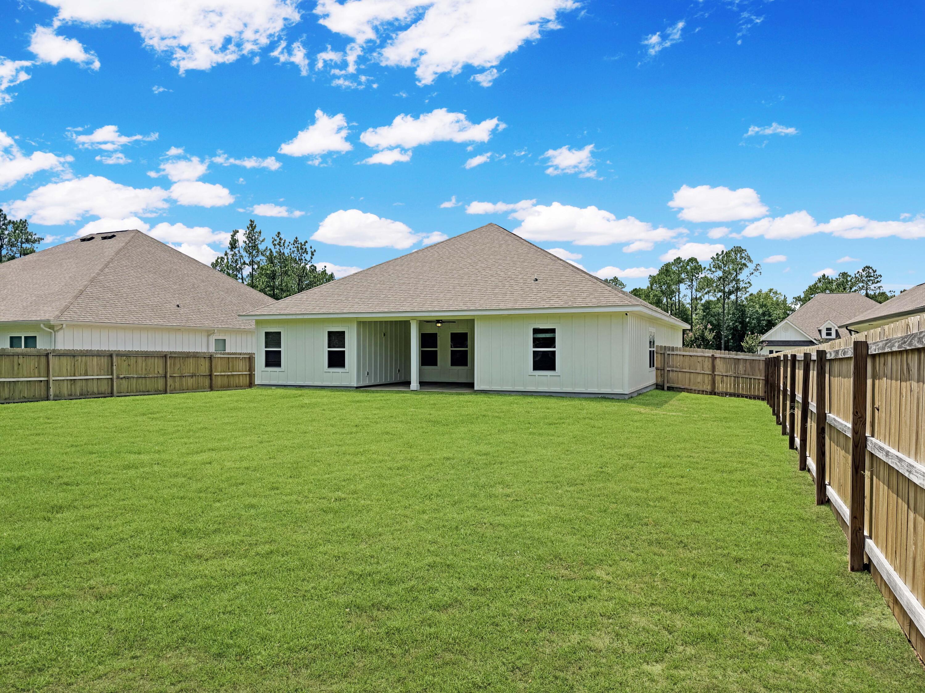 HILLWOOD ESTATES - Residential