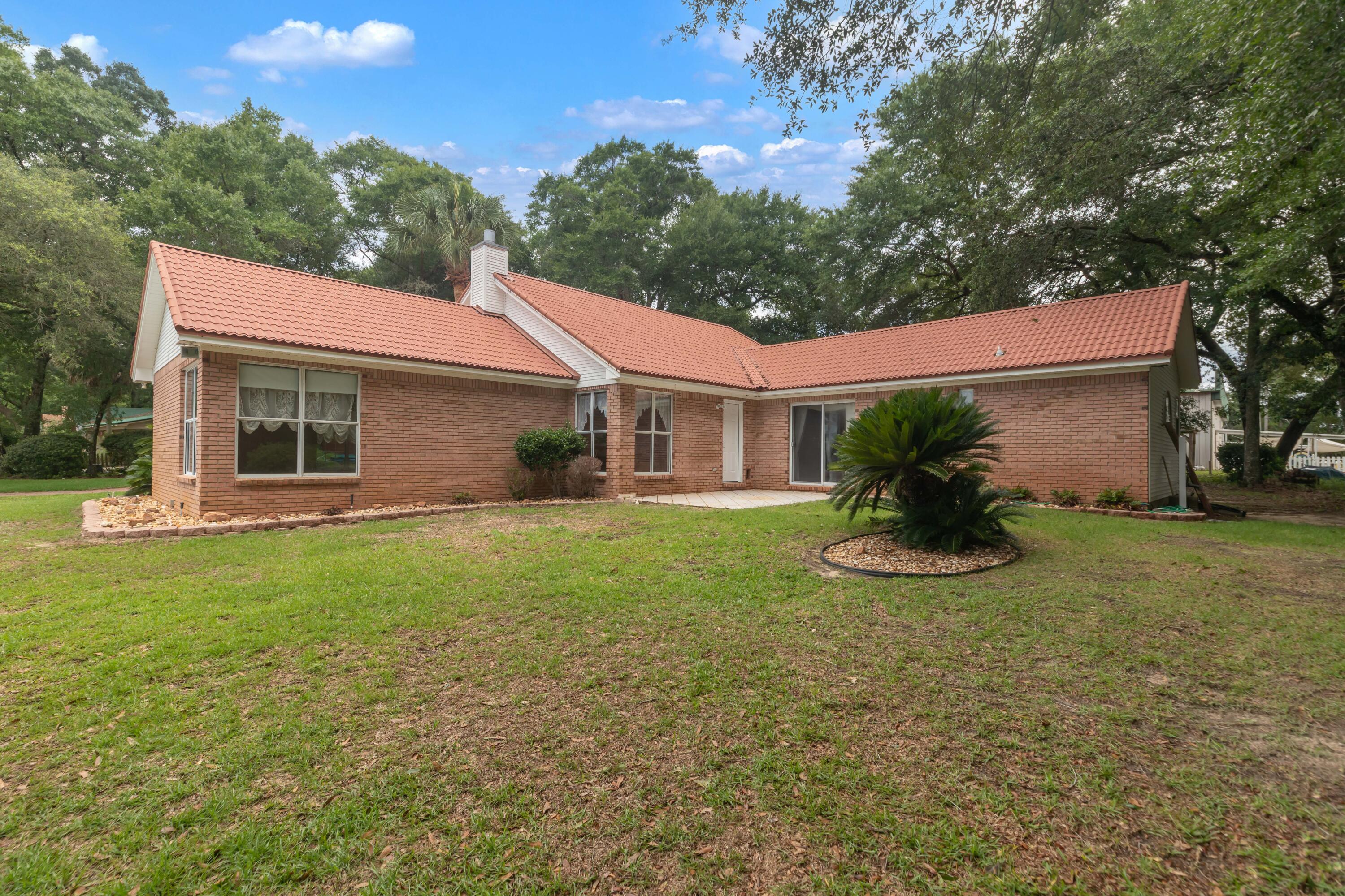 SAVANNAH OAKS - Residential
