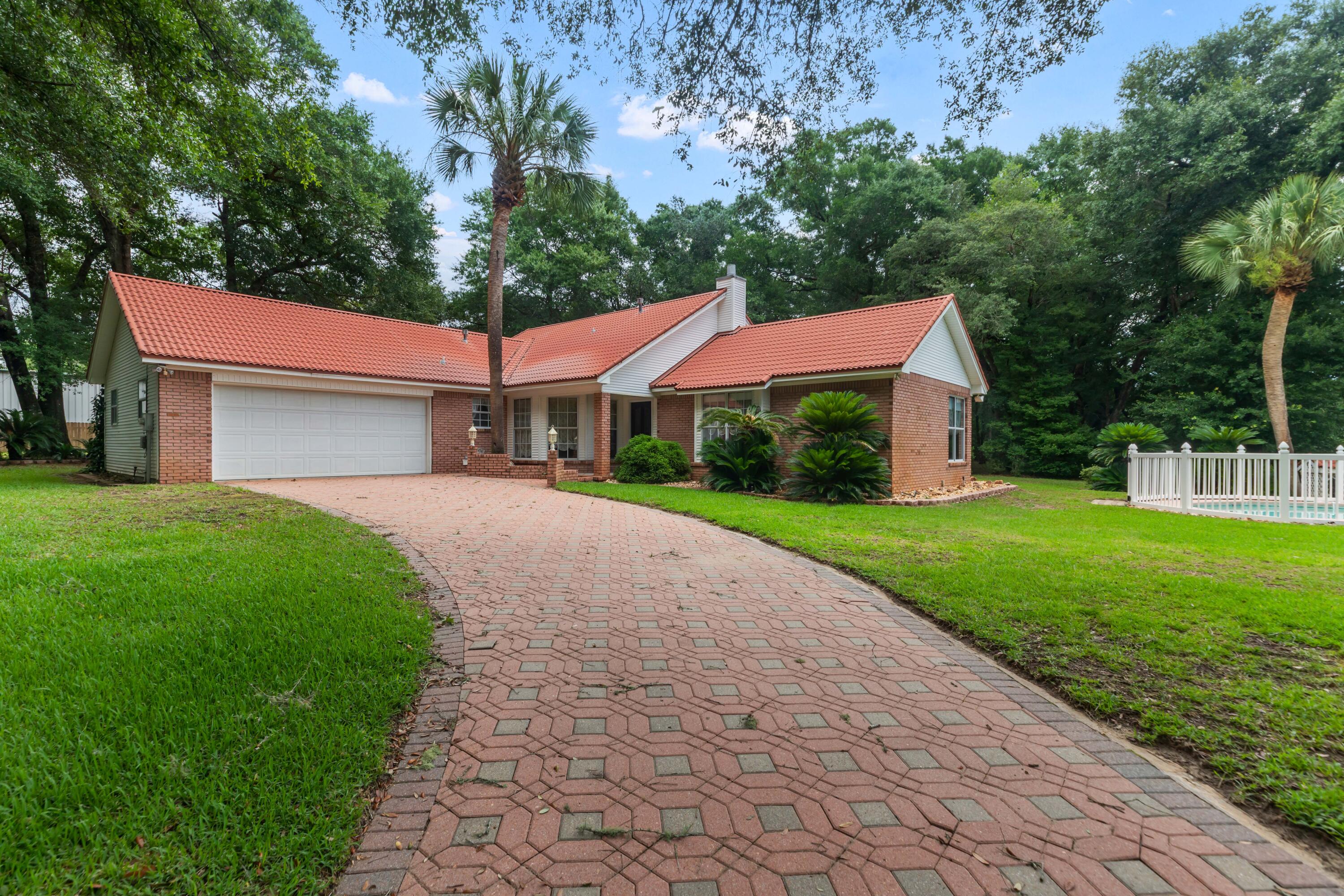 SAVANNAH OAKS - Residential