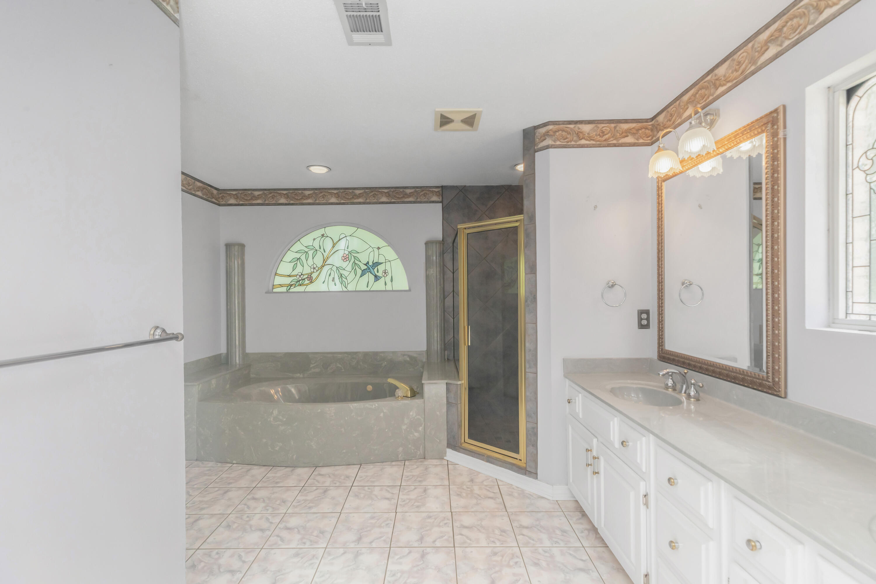 SAVANNAH OAKS - Residential