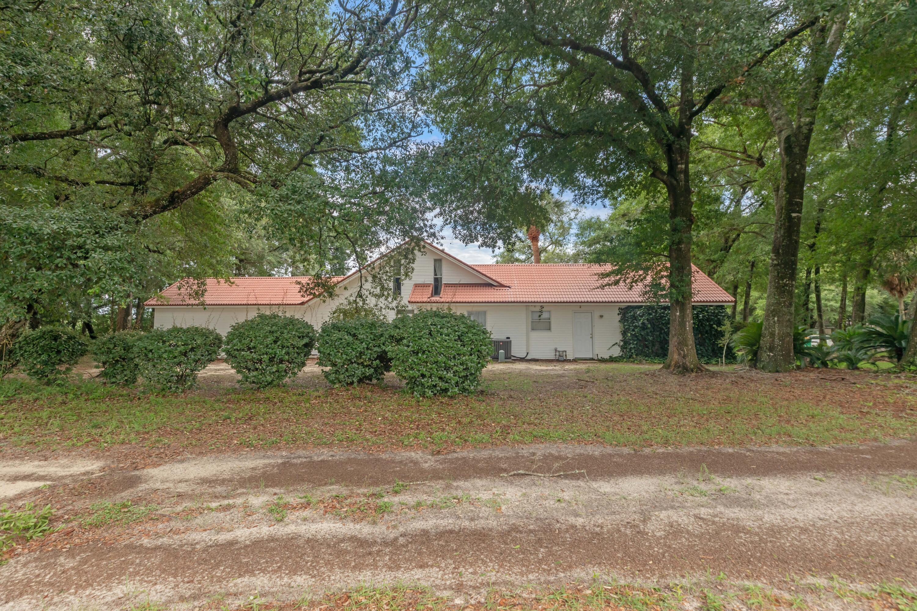 SAVANNAH OAKS - Residential