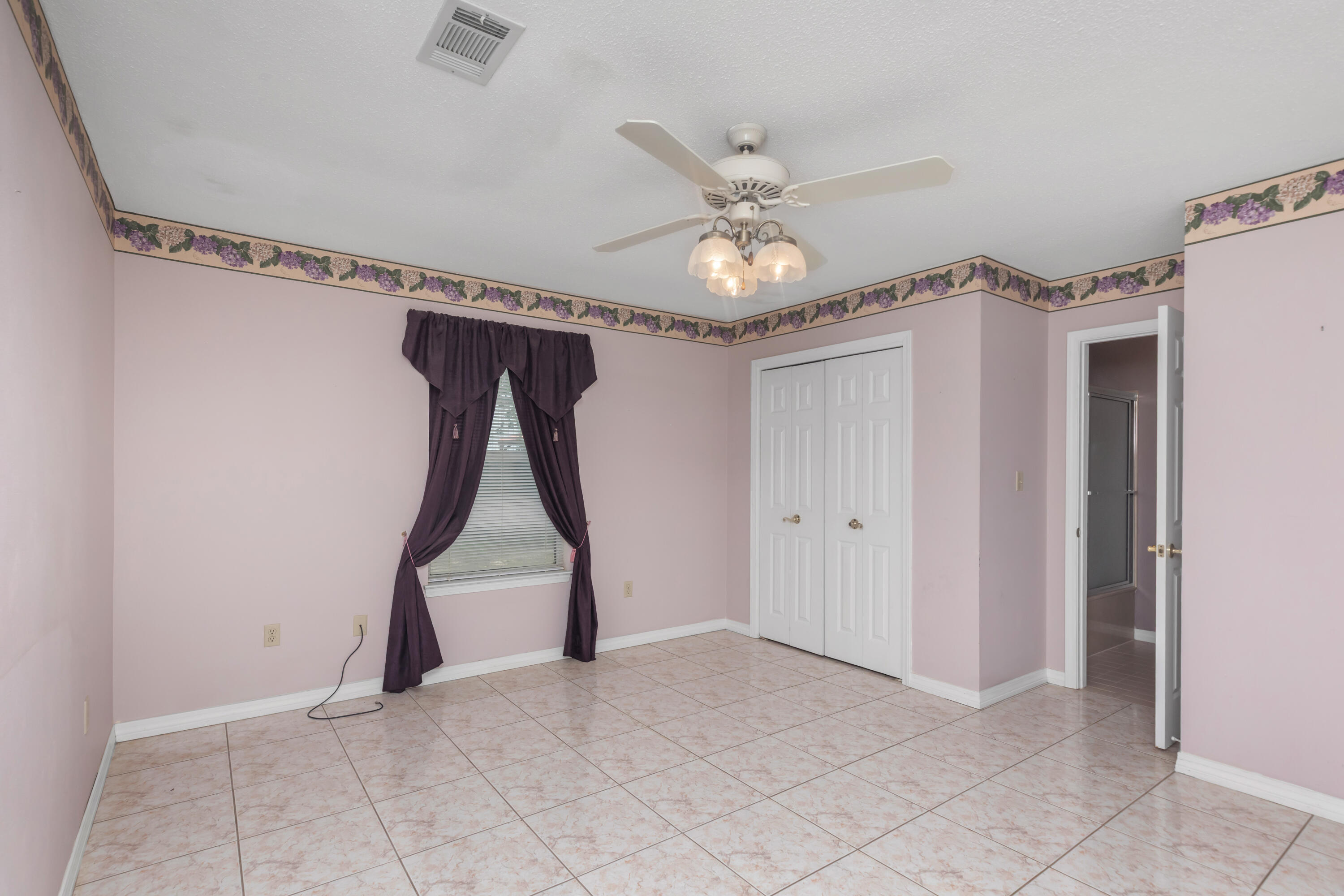 SAVANNAH OAKS - Residential
