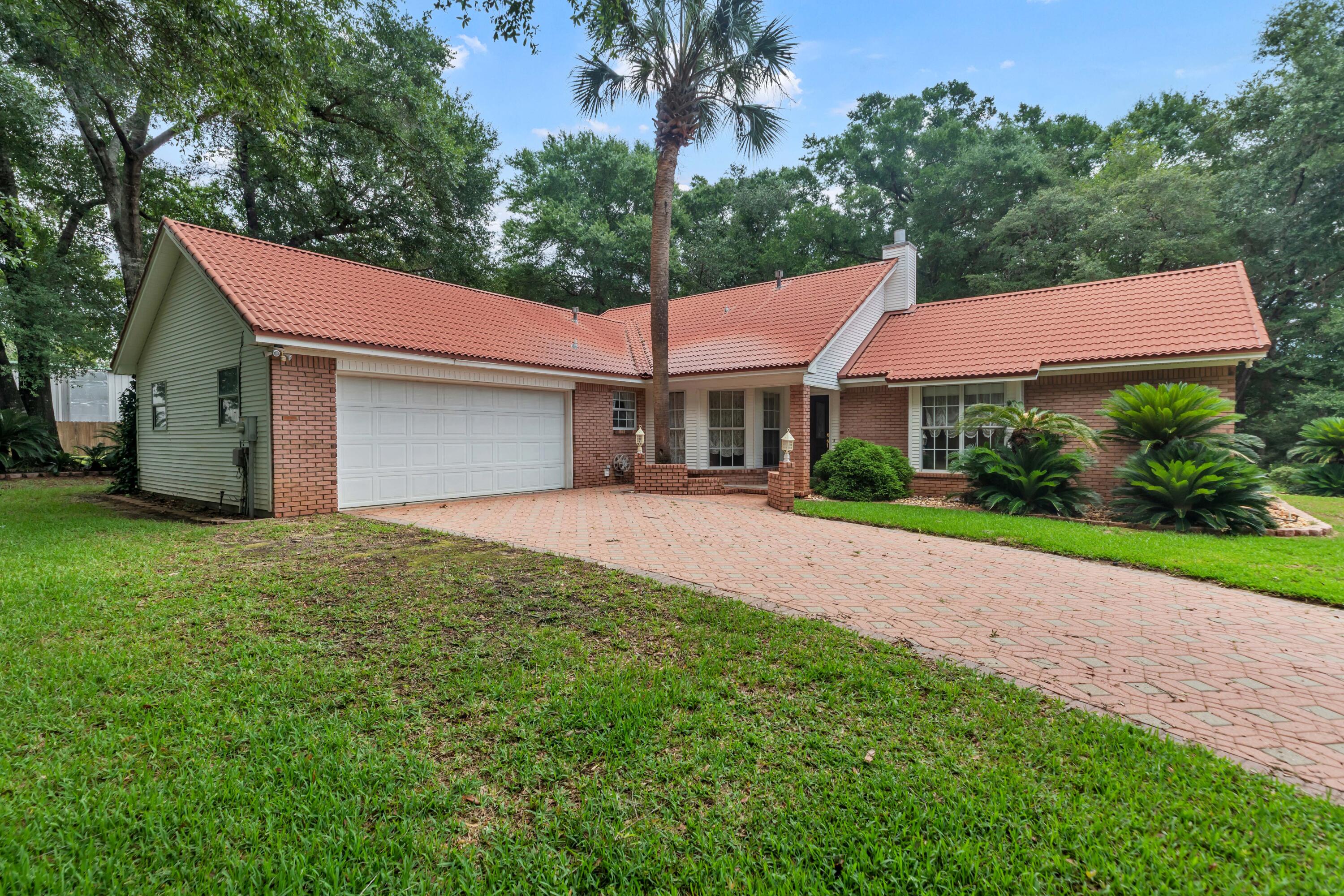 SAVANNAH OAKS - Residential