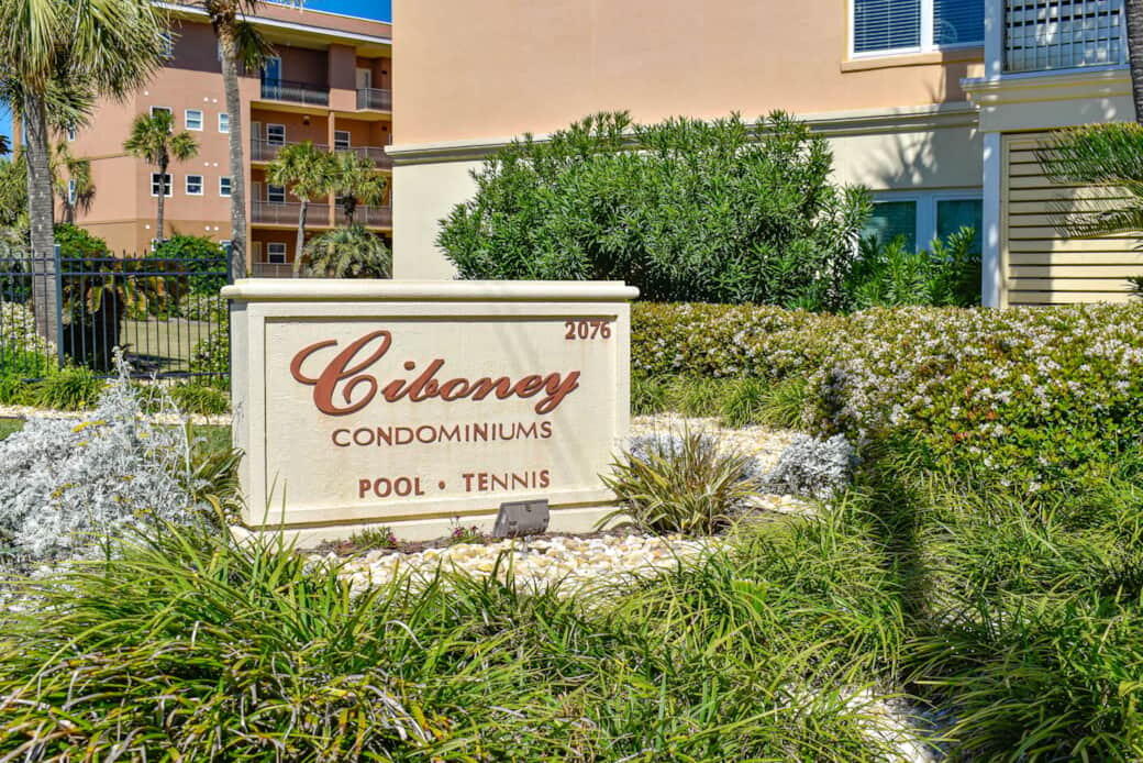 CIBONEY CONDO - Residential