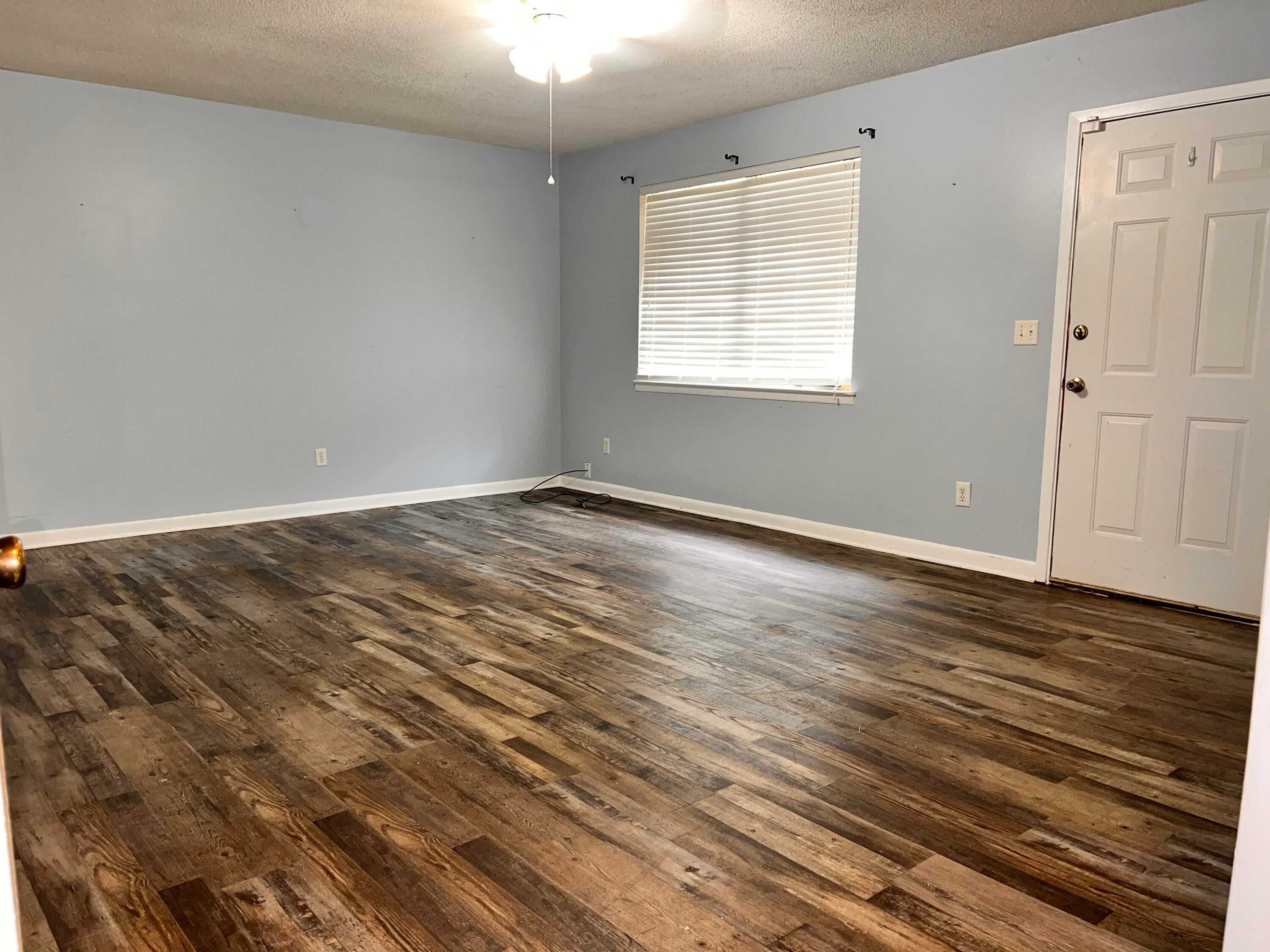 ARGYLE ACRES - Residential Lease