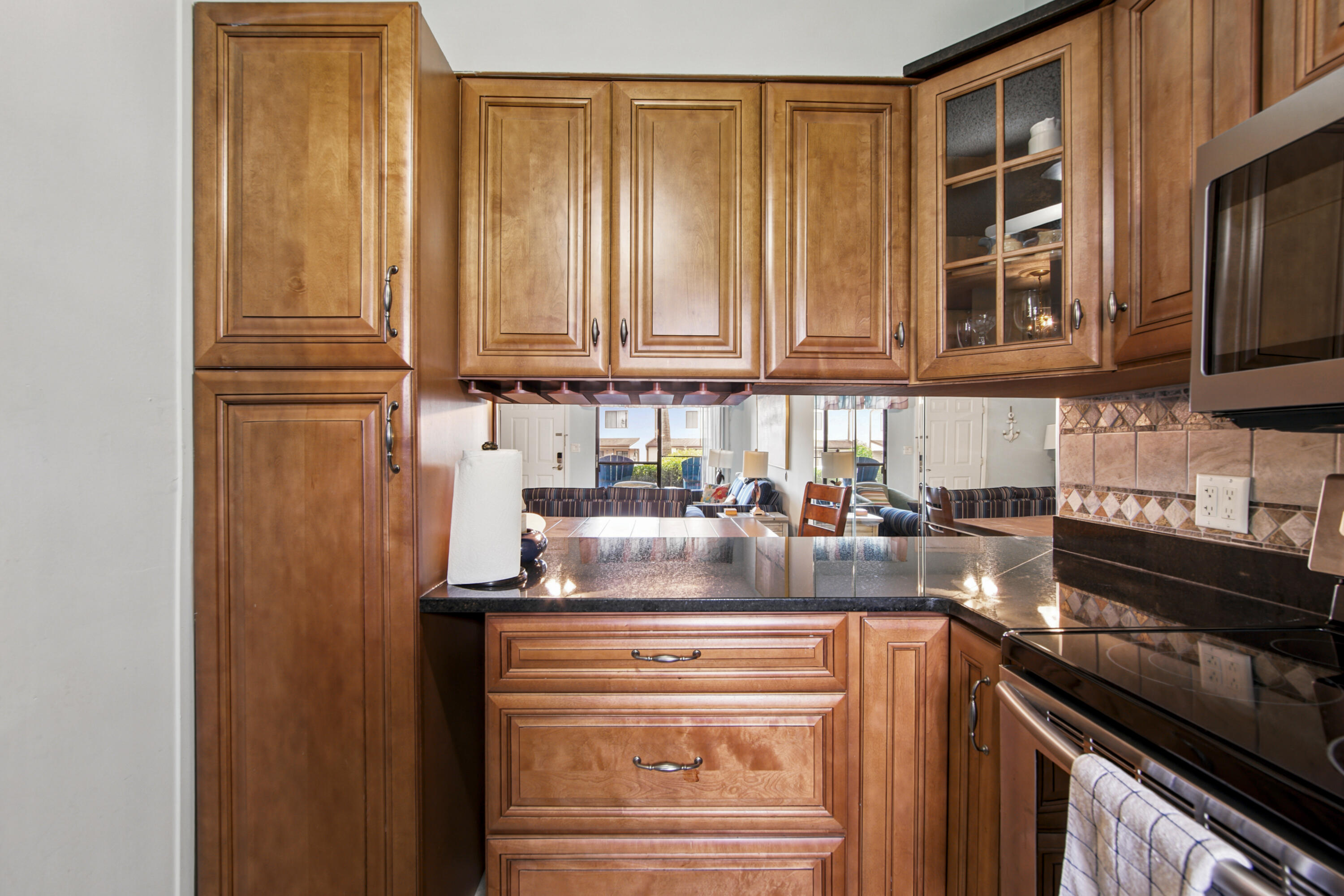 PORTSIDE CONDO - Residential