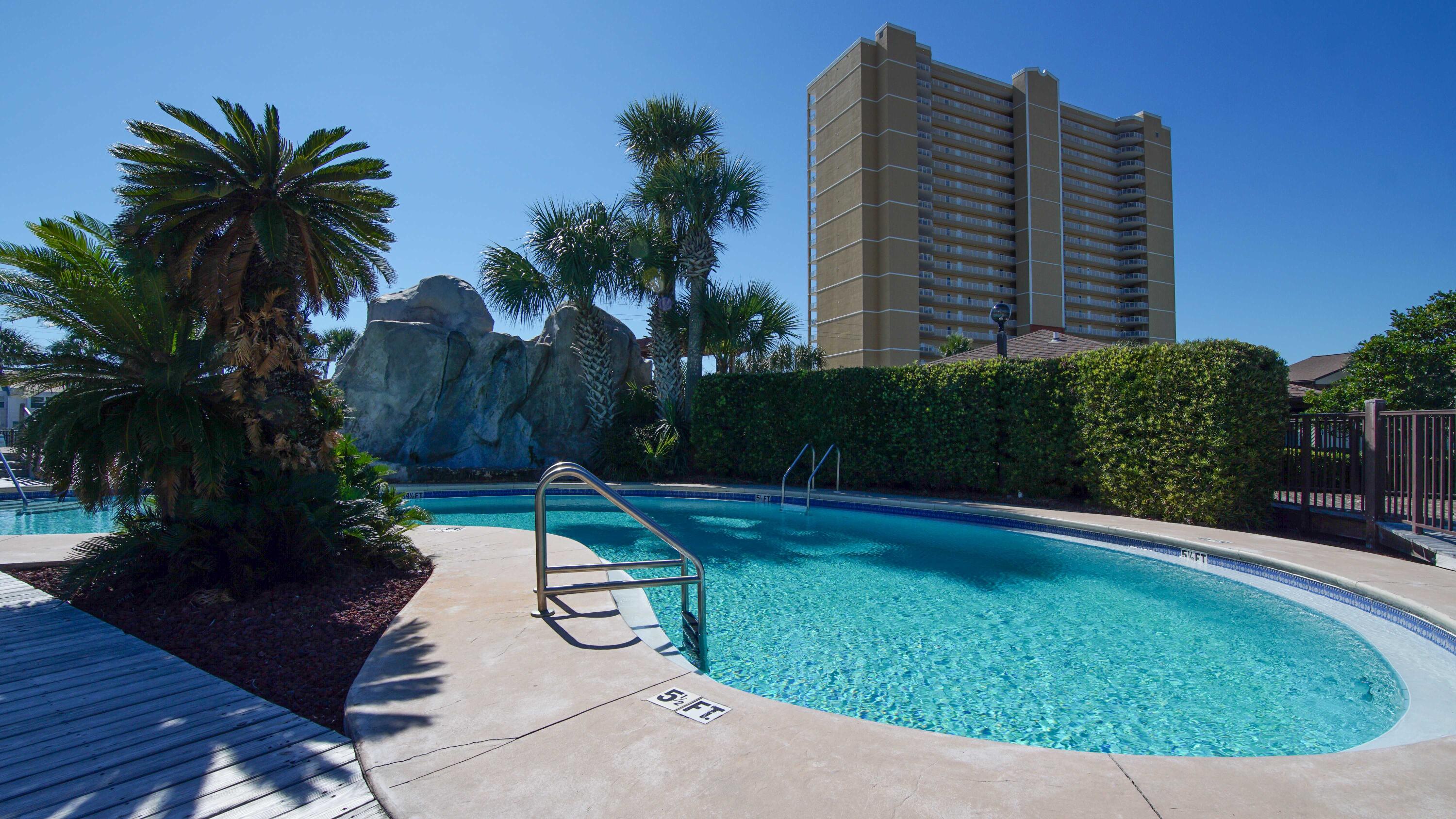 PORTSIDE CONDO - Residential