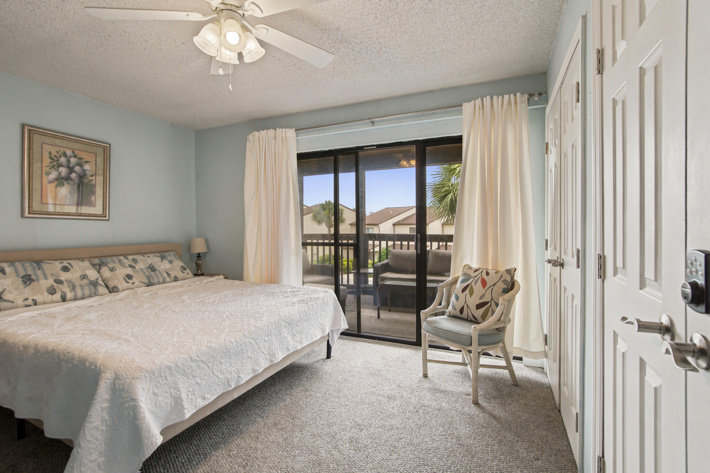 PORTSIDE CONDO - Residential