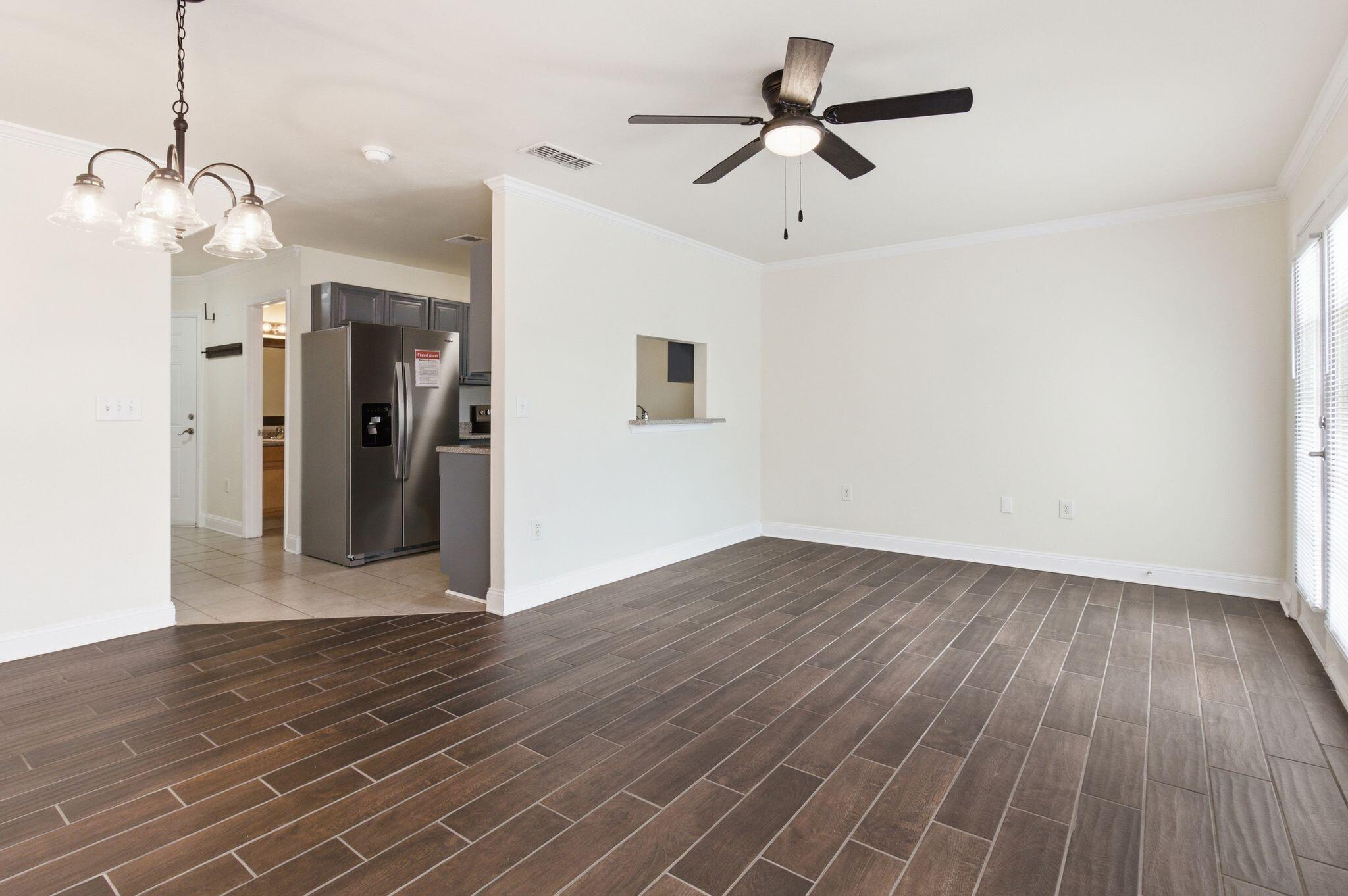 EAGLES LANDING S/D - Residential Lease