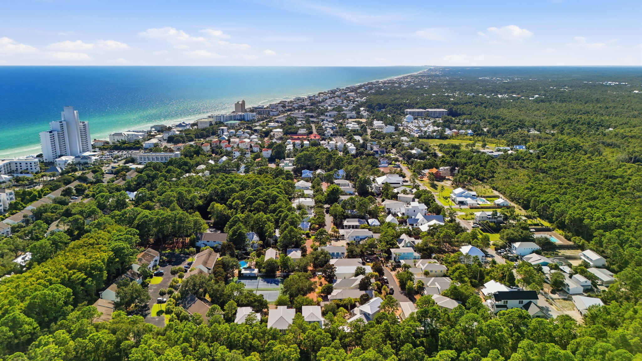 CASSINE VILLAGE - Residential