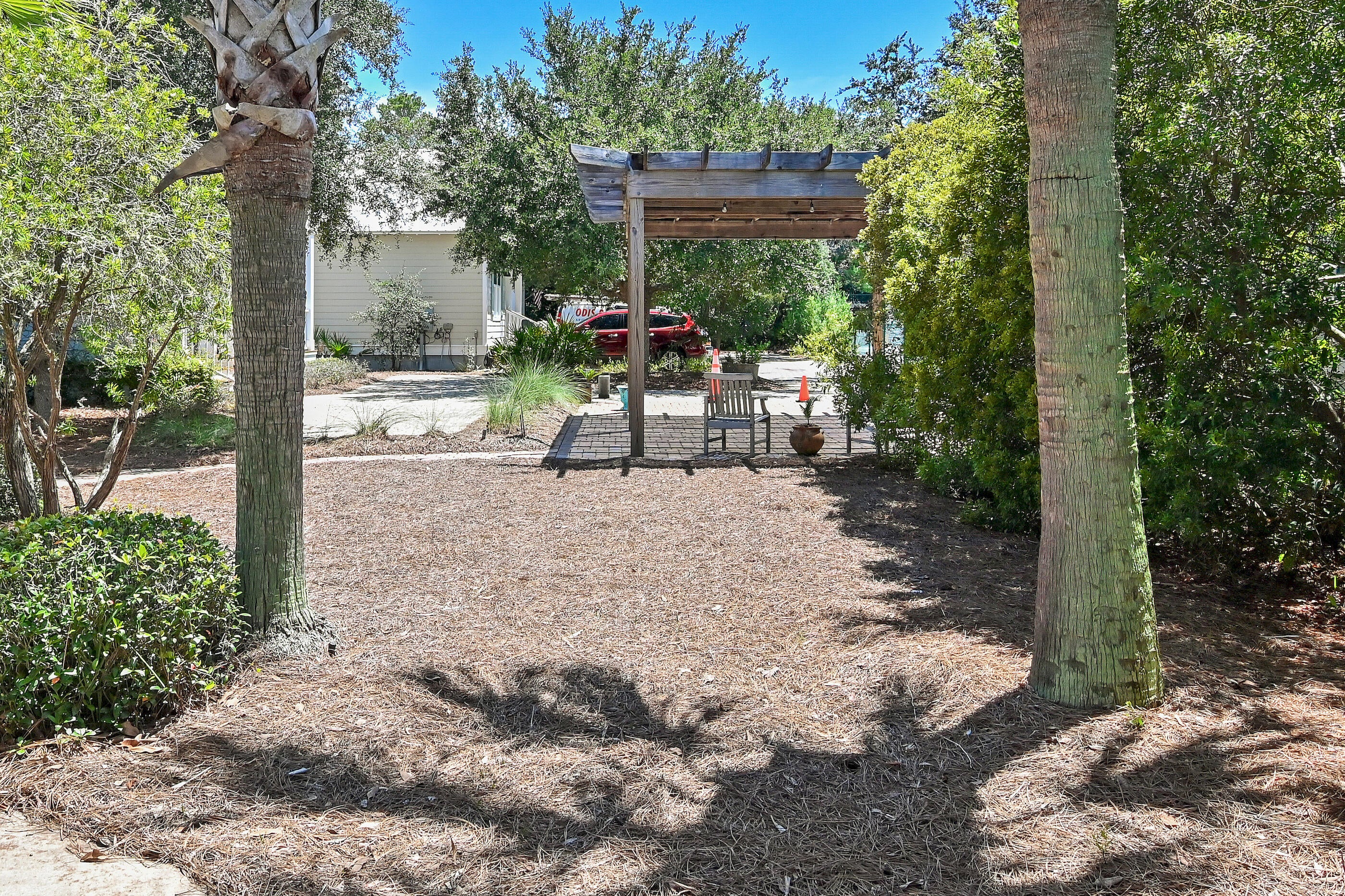 CASSINE VILLAGE - Residential