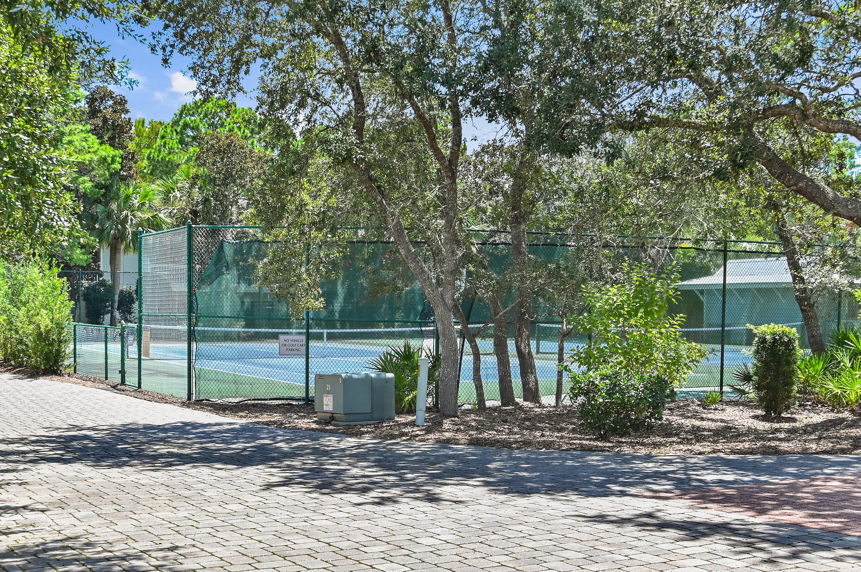 CASSINE VILLAGE - Residential