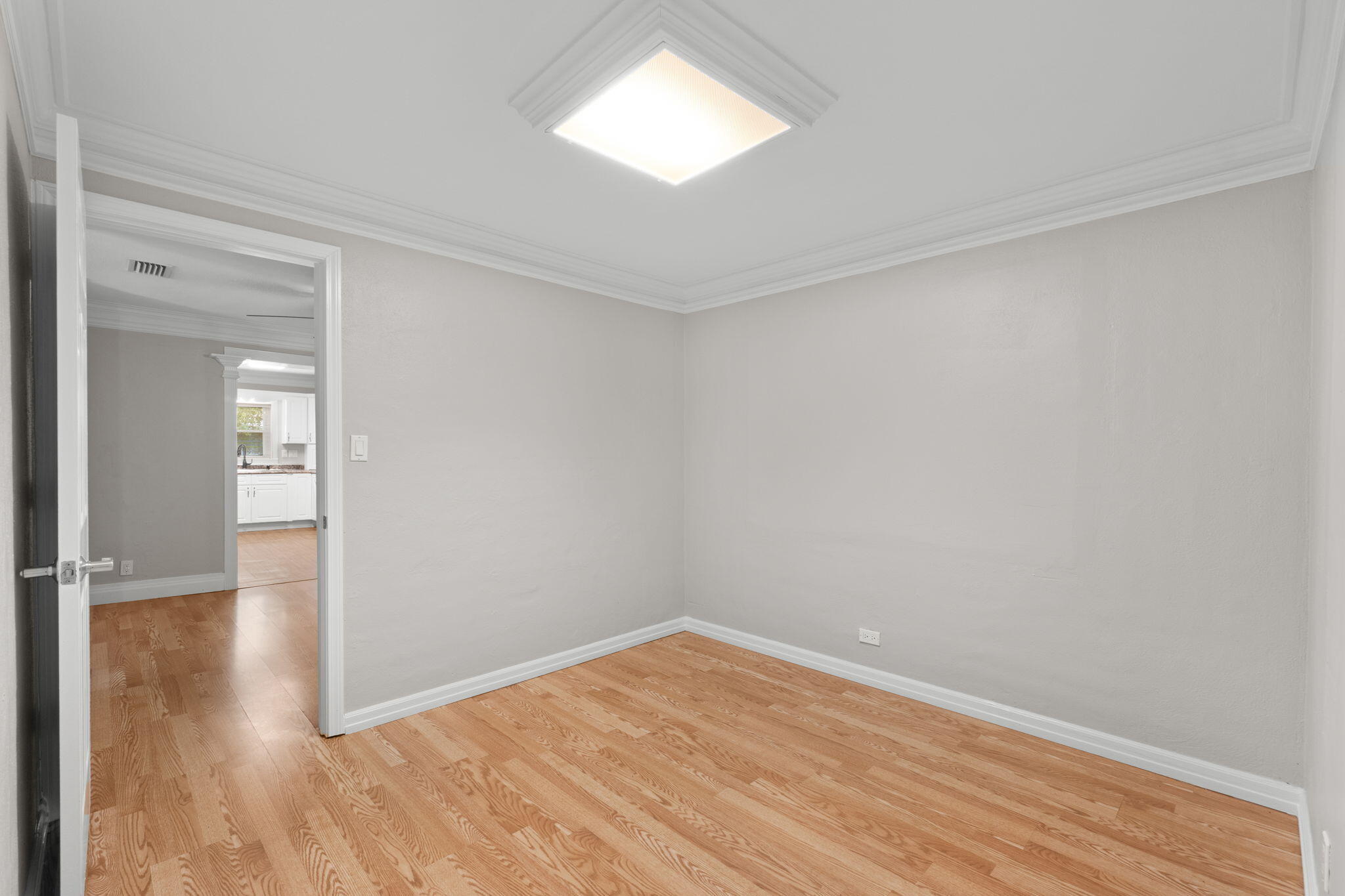 GARNIERS BEACH - Residential