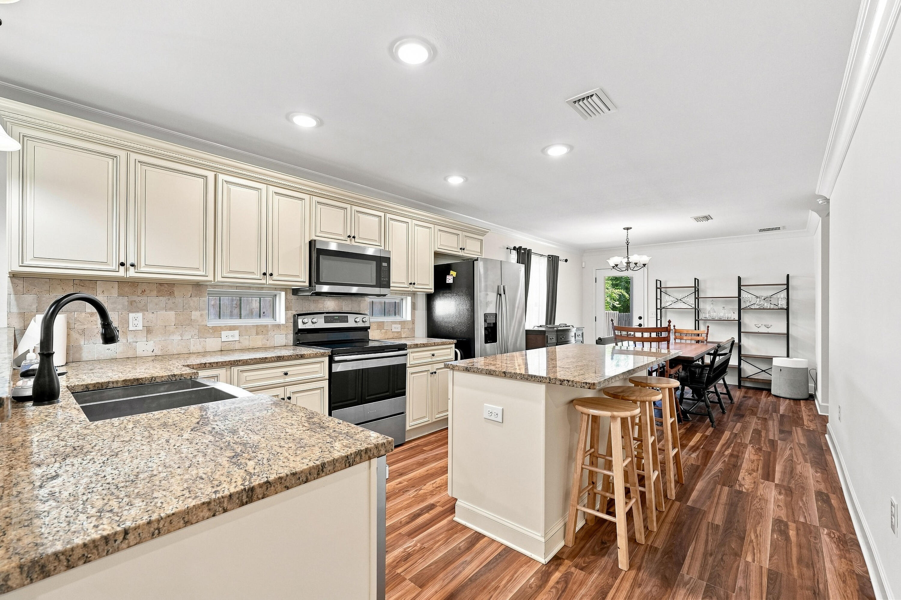 Reunion Place - Residential