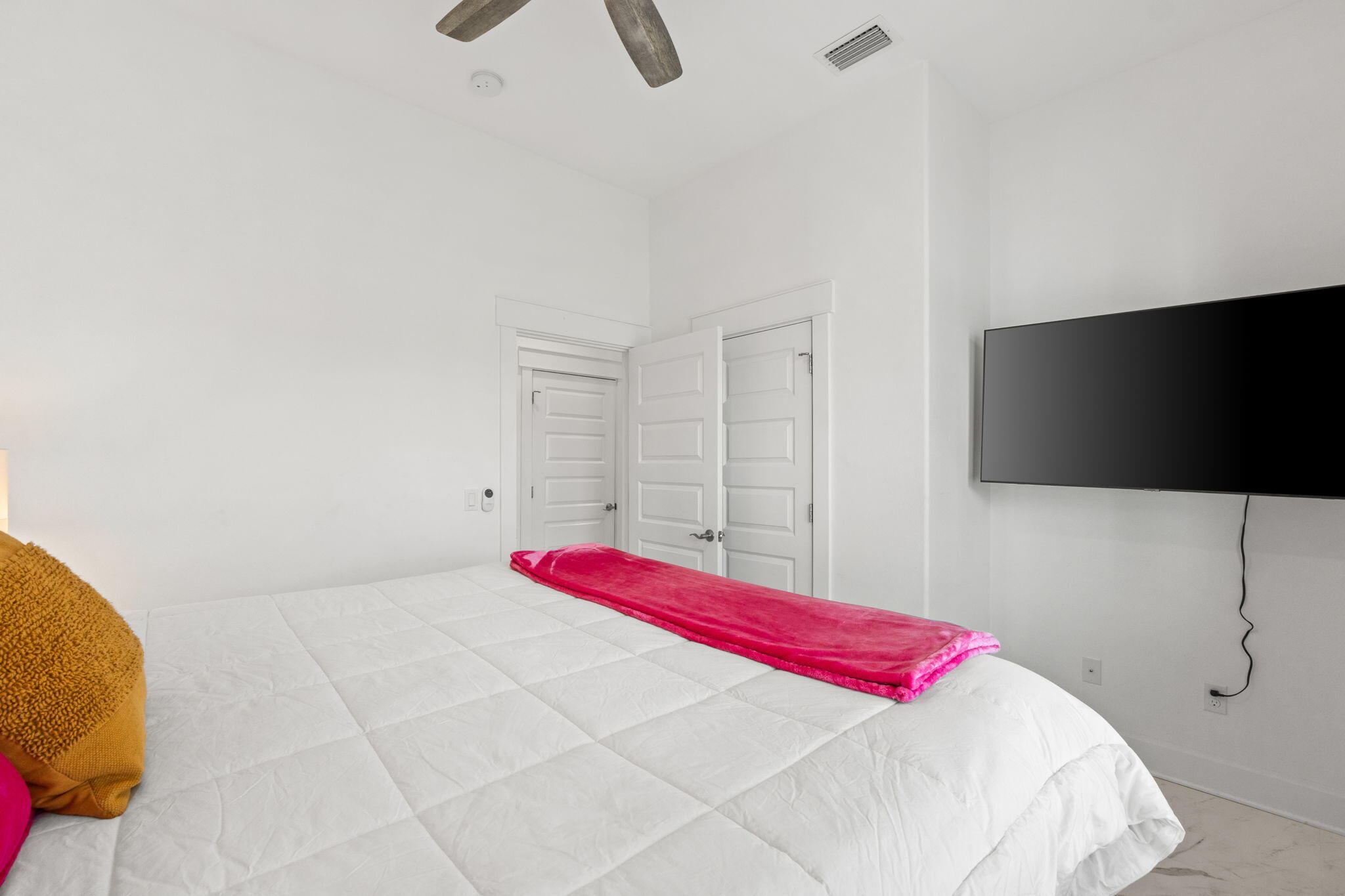 Laguna Haven - Residential