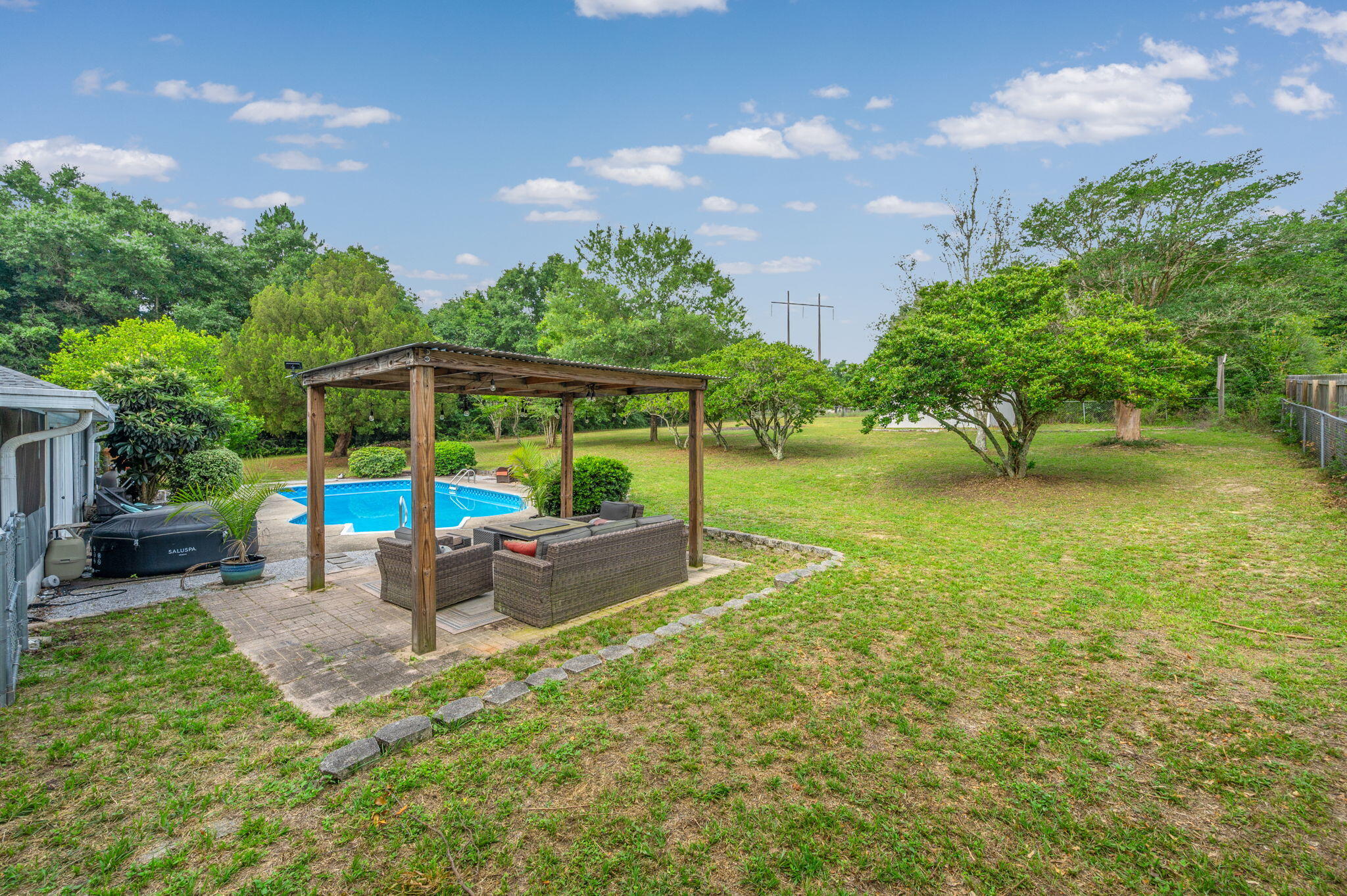 GRANDVIEW HEIGHTS - Residential
