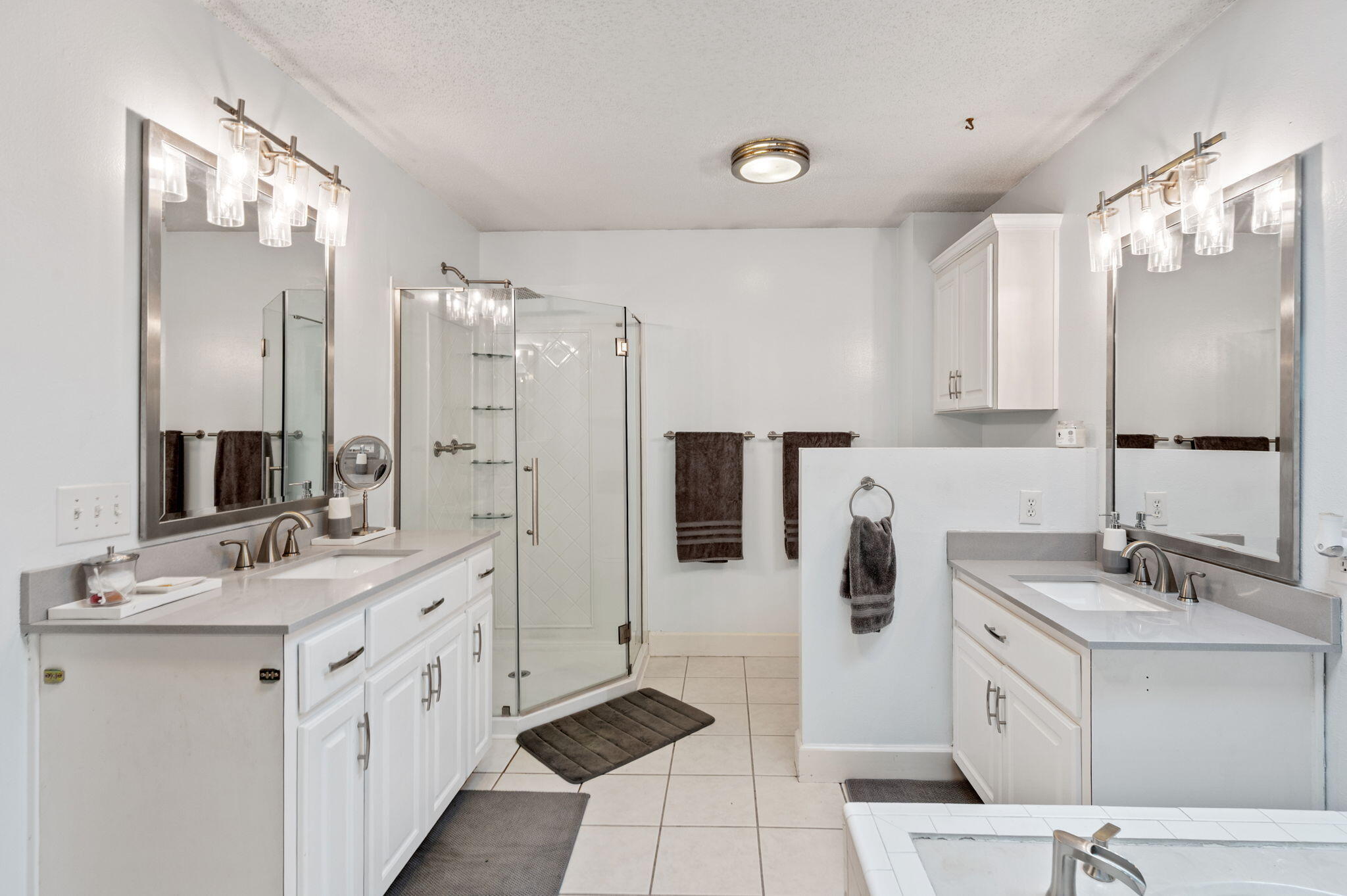 GRANDVIEW HEIGHTS - Residential