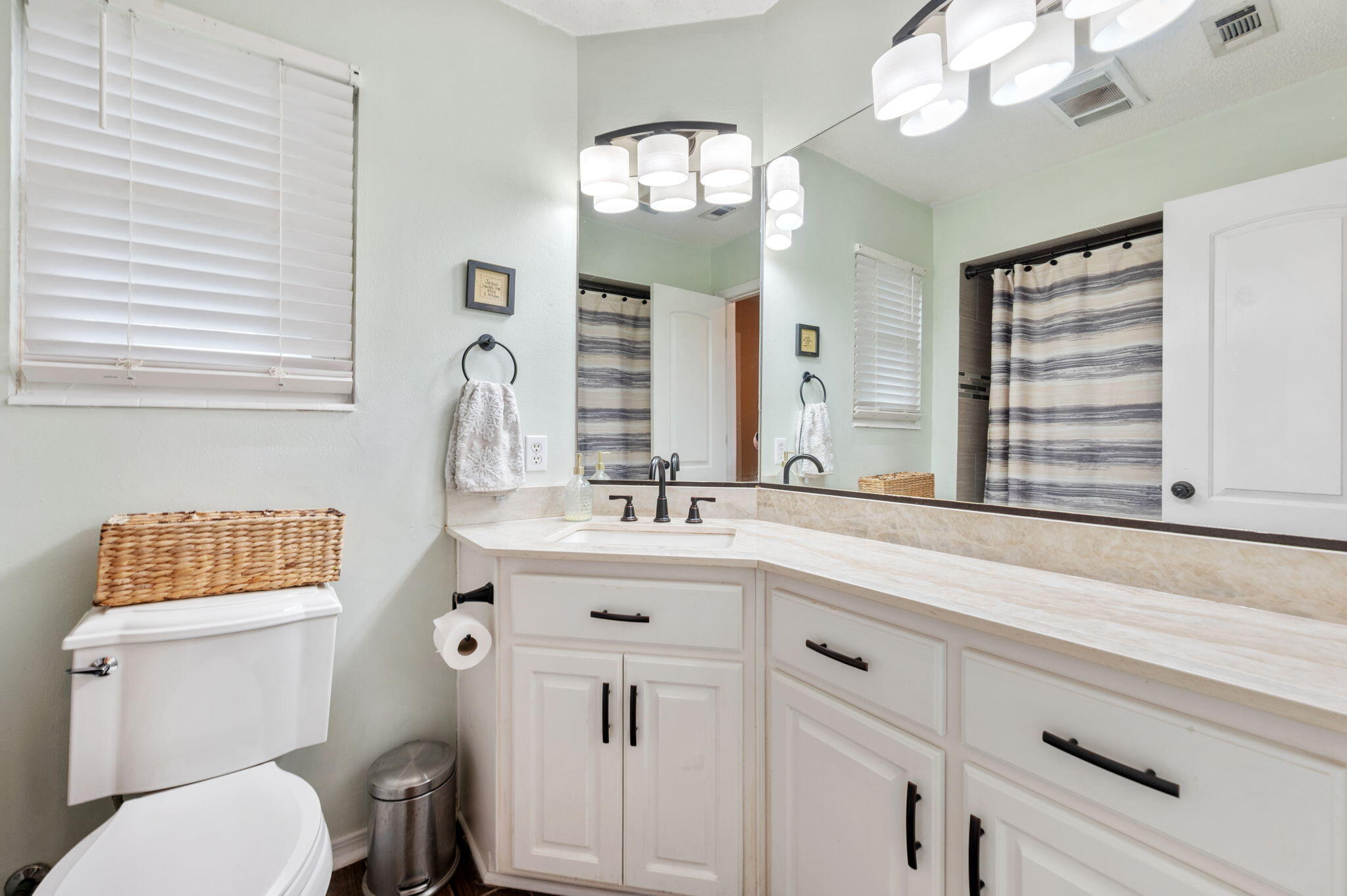 GRANDVIEW HEIGHTS - Residential
