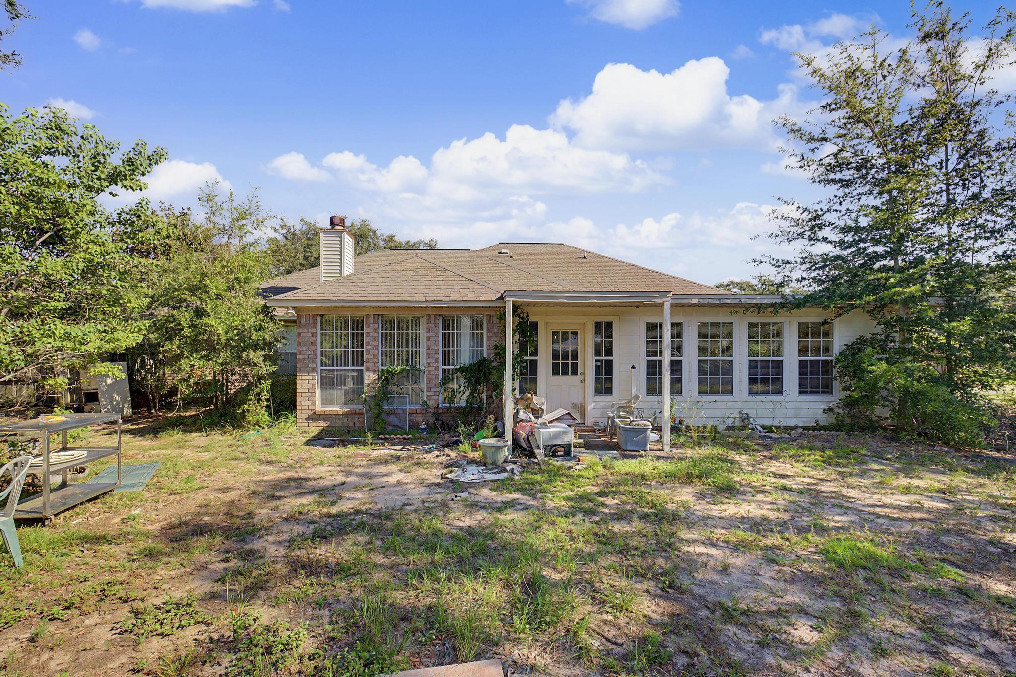 BAREFOOT CREEK - Residential