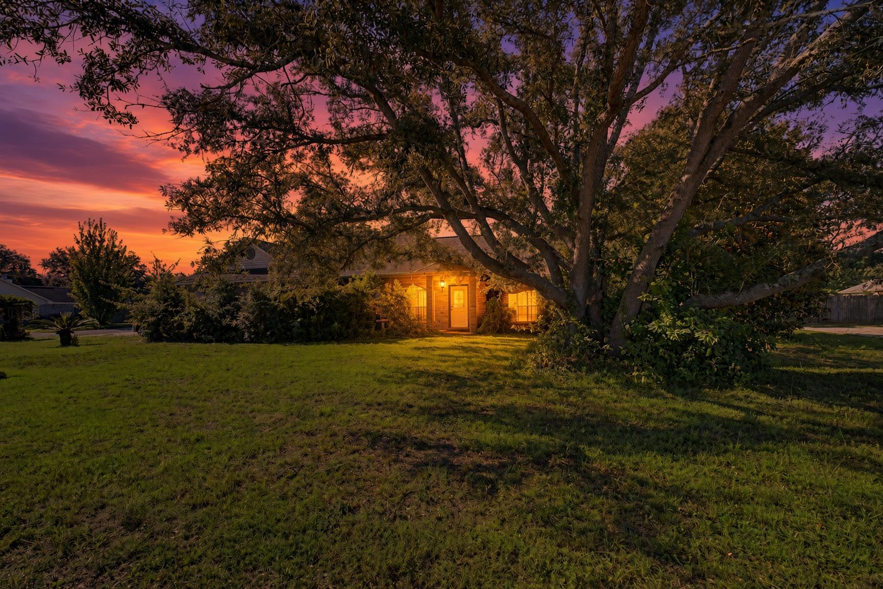 BAREFOOT CREEK - Residential