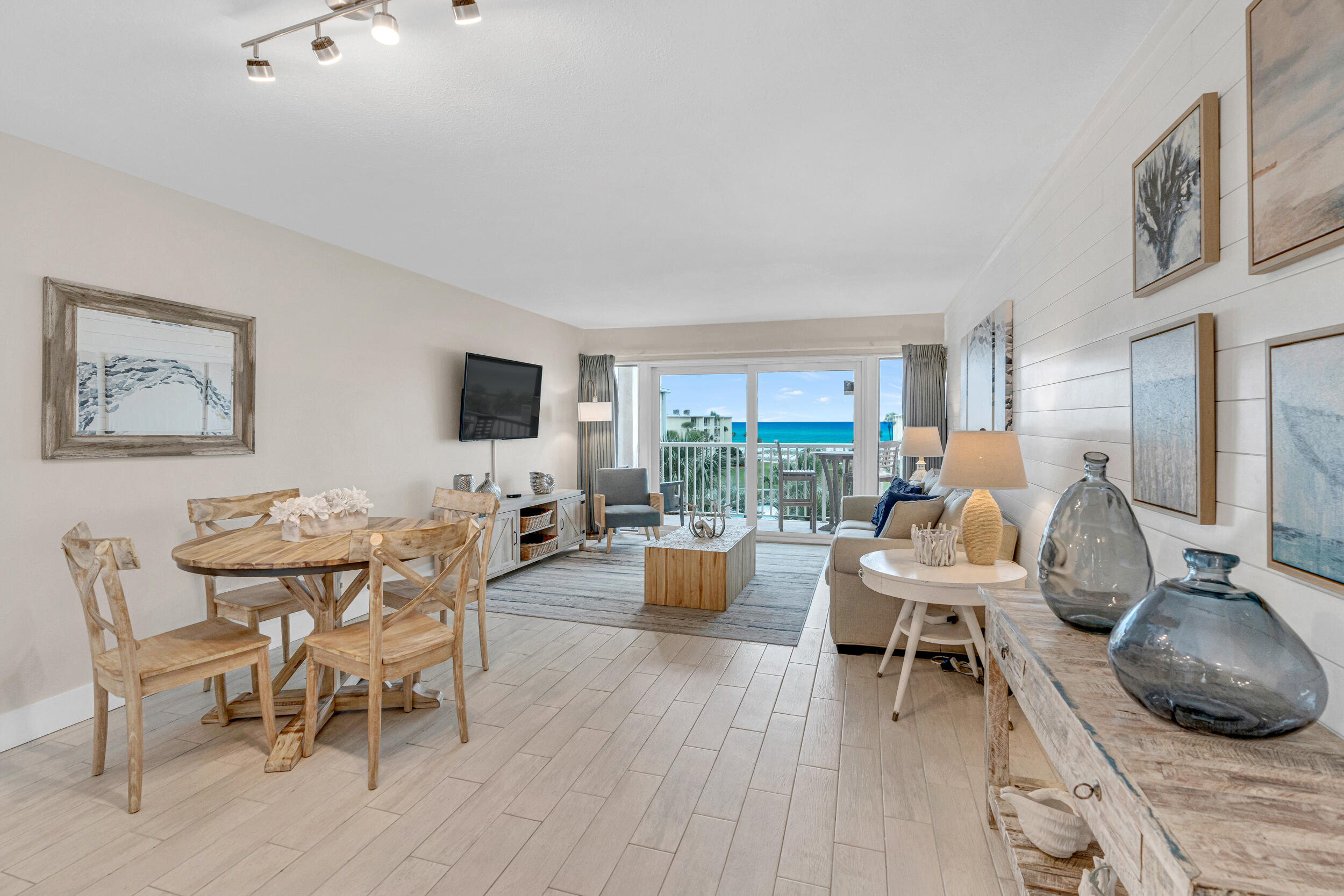 SILVER DUNES CONDO - Residential
