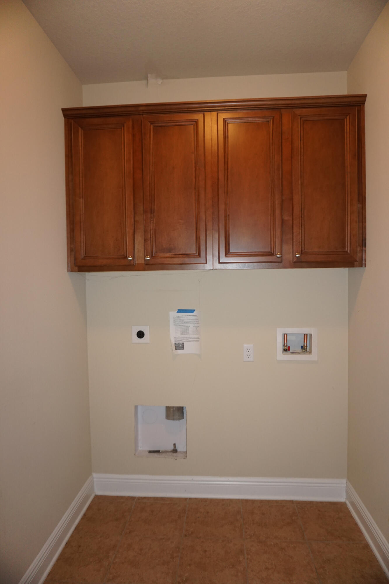 LIBERTY OAKS - Residential Lease