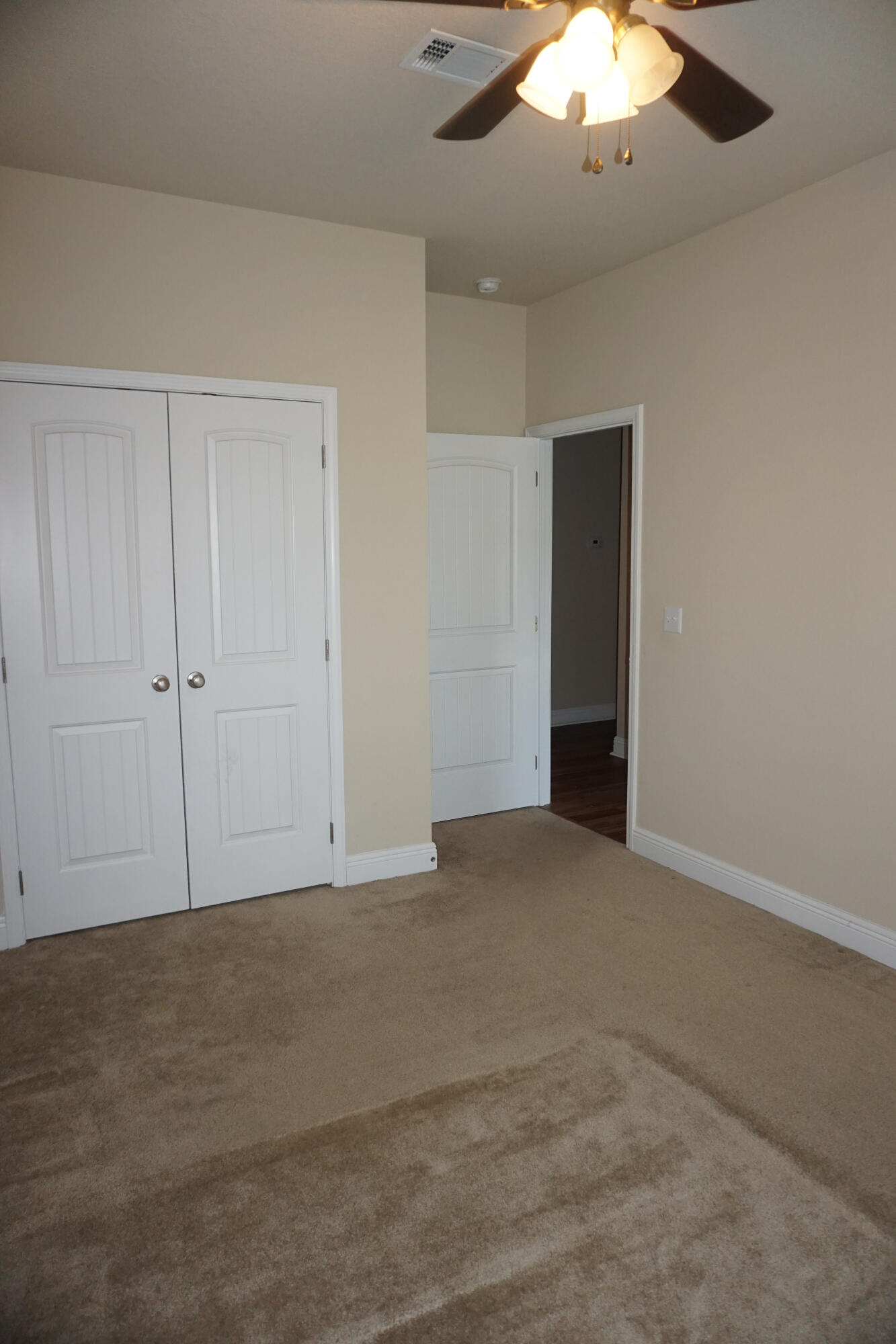 LIBERTY OAKS - Residential Lease