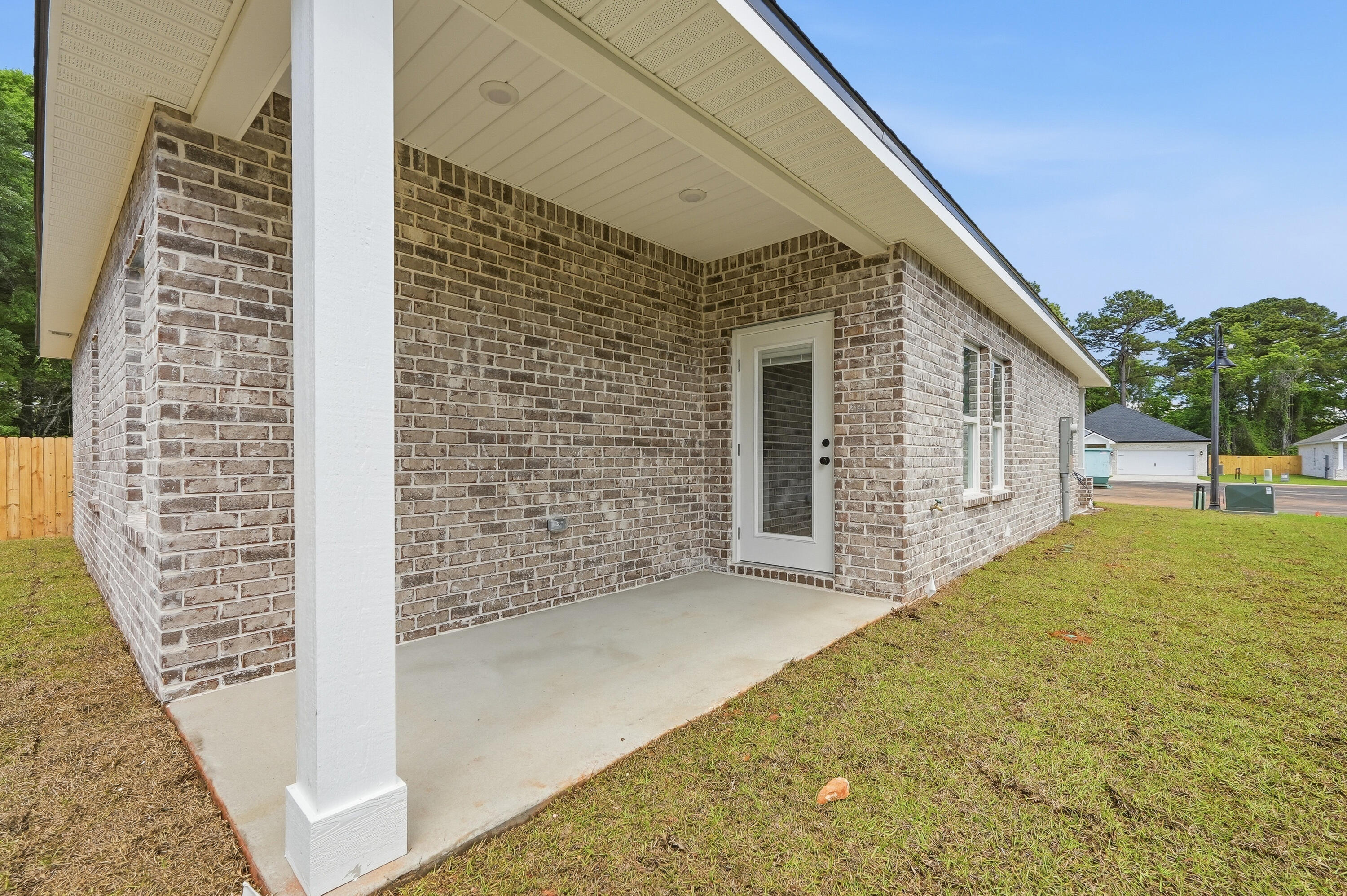 BARTON'S BEND - Residential