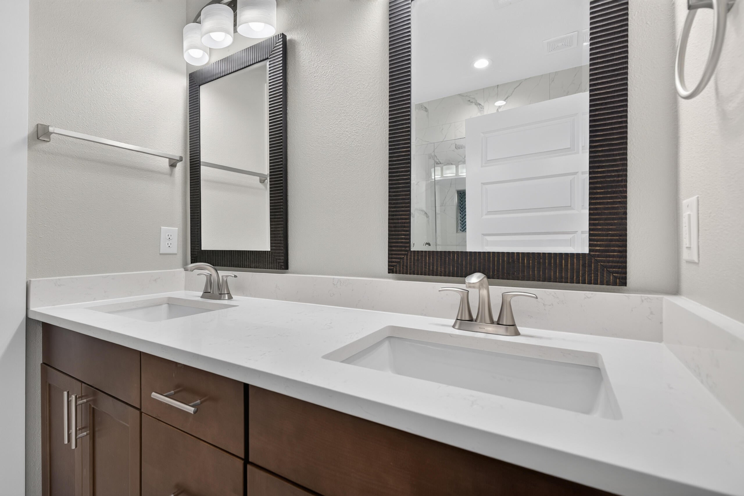 DUGGAN POND - Residential