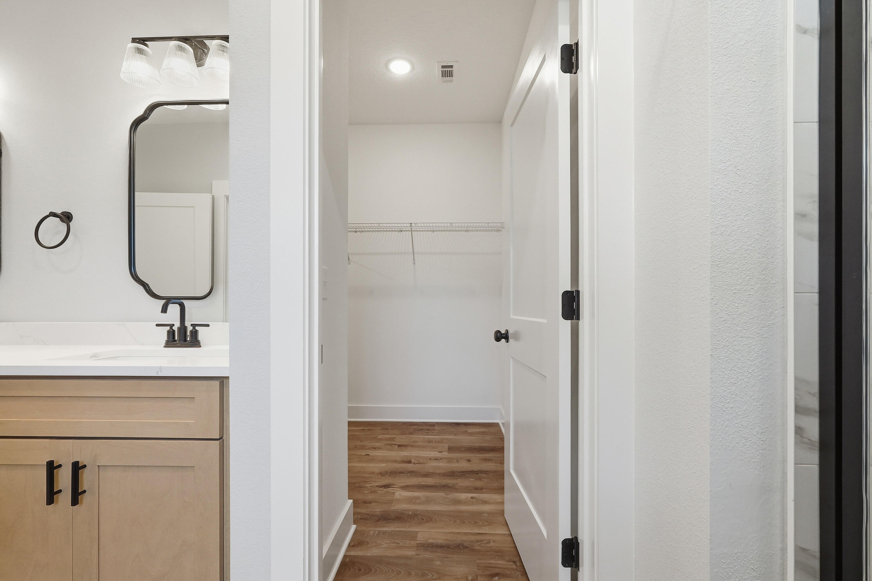 SANTASIA PARK LOT 5 BLK A - Residential