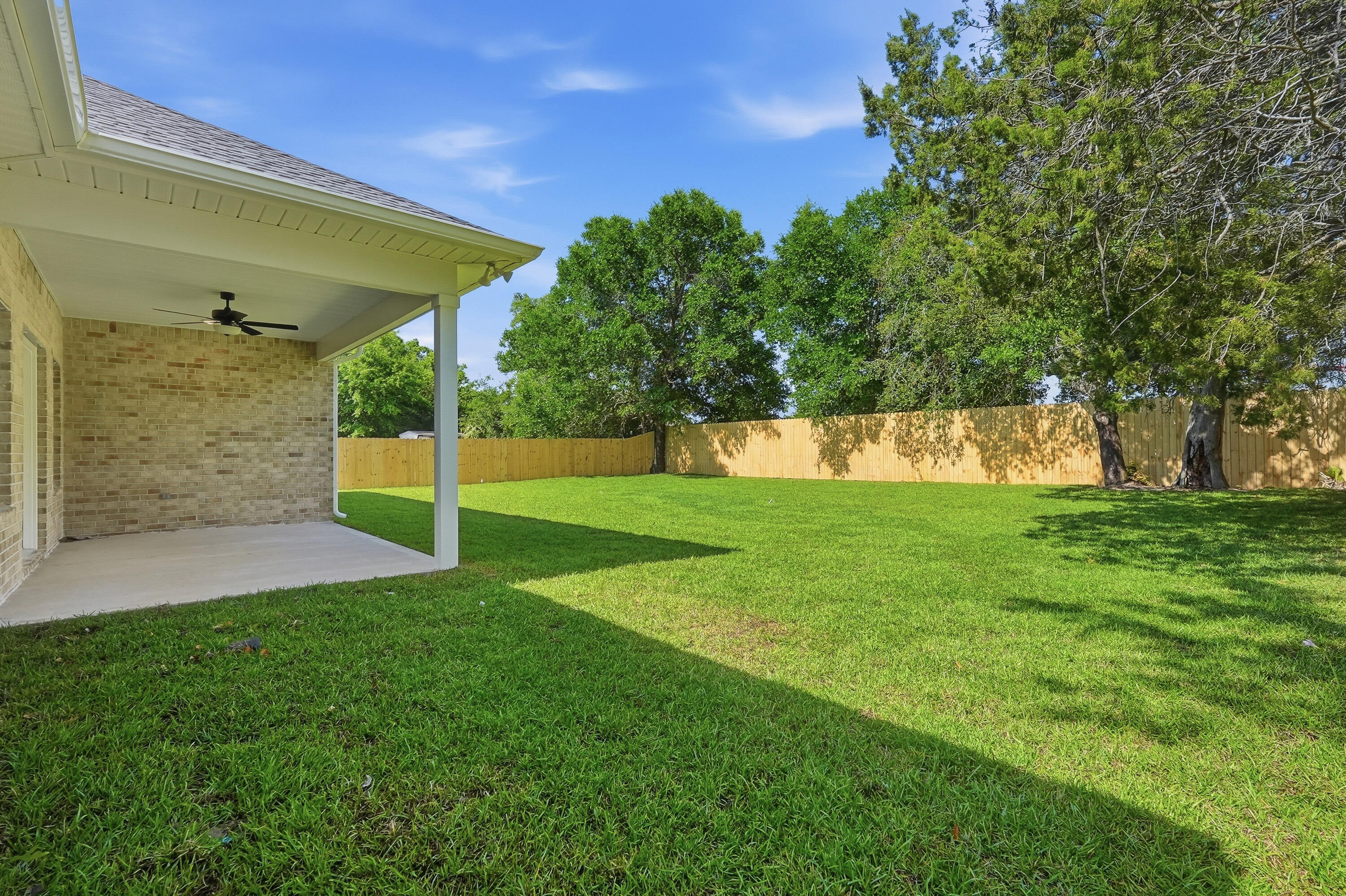 SANTASIA PARK LOT 5 BLK A - Residential