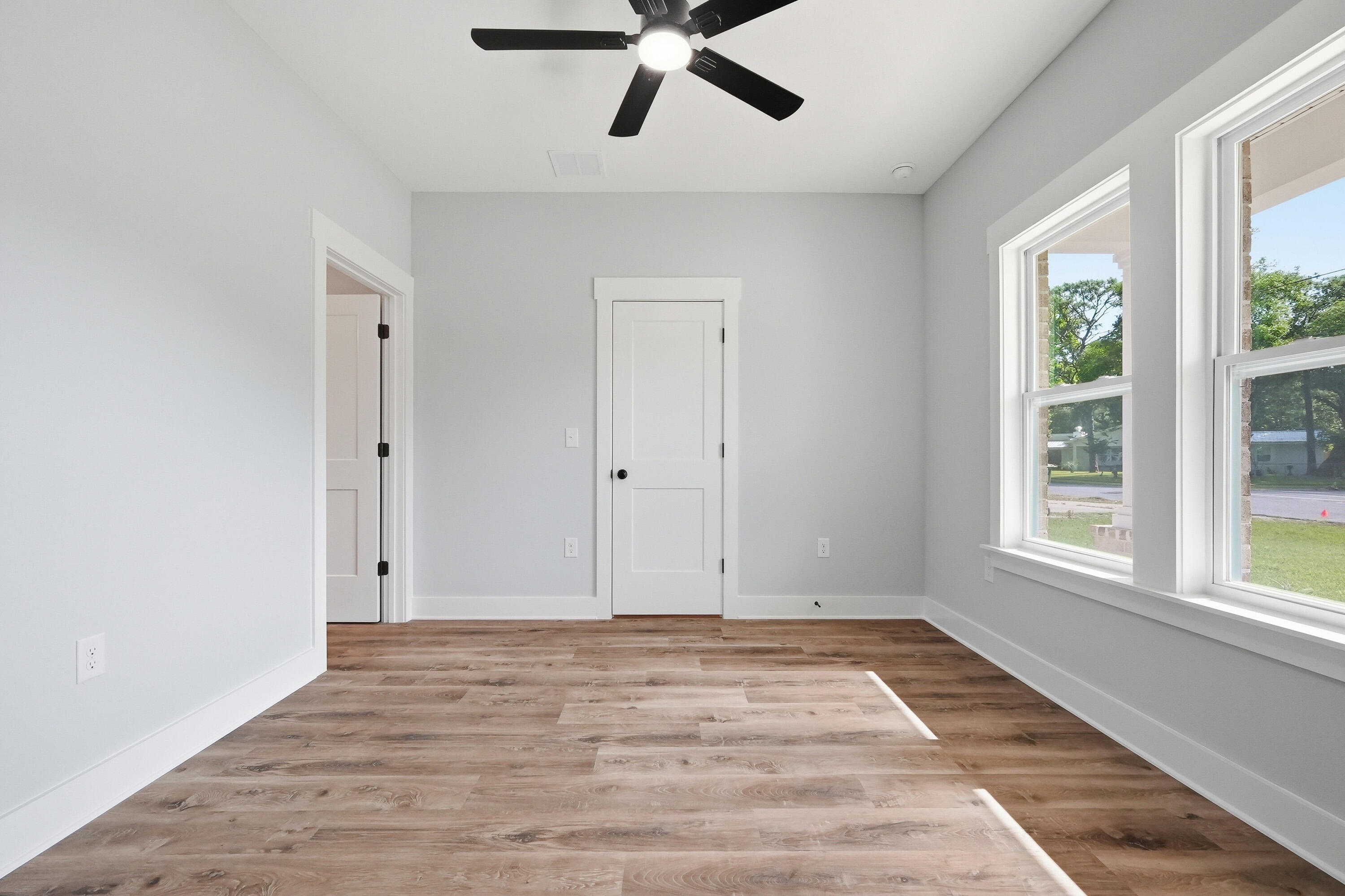 SANTASIA PARK LOT 5 BLK A - Residential