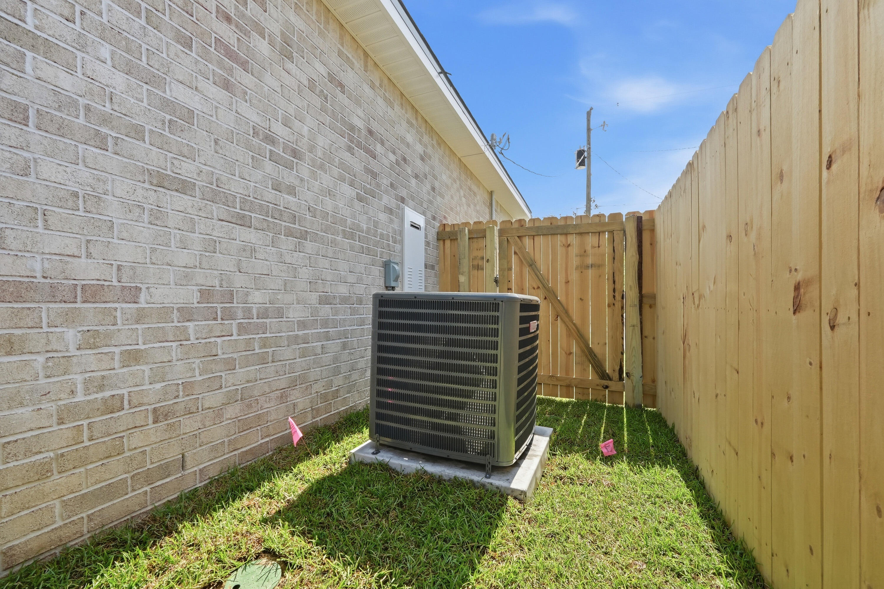 SANTASIA PARK LOT 5 BLK A - Residential