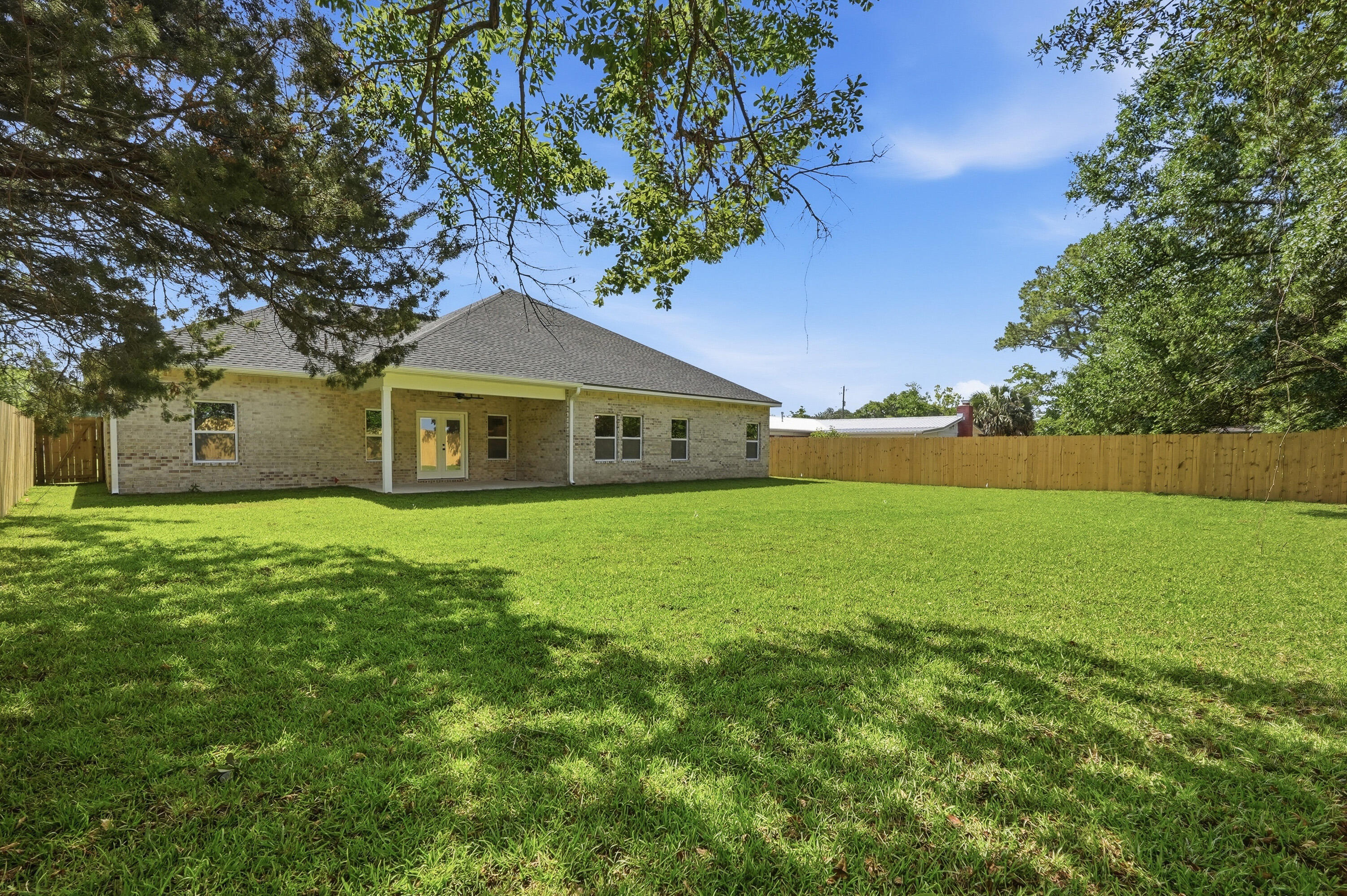 SANTASIA PARK LOT 5 BLK A - Residential