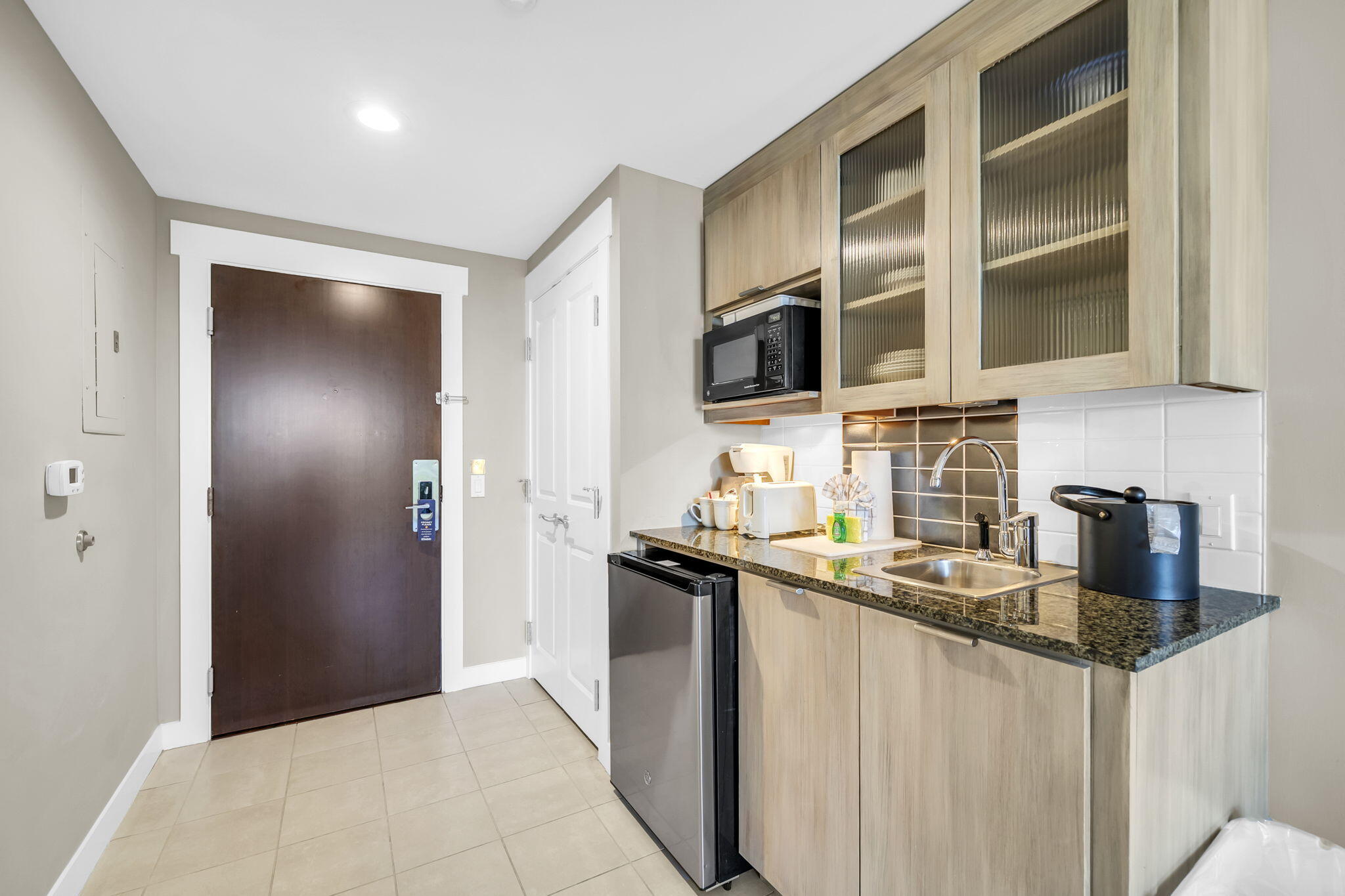 BAHIA CONDO - Residential