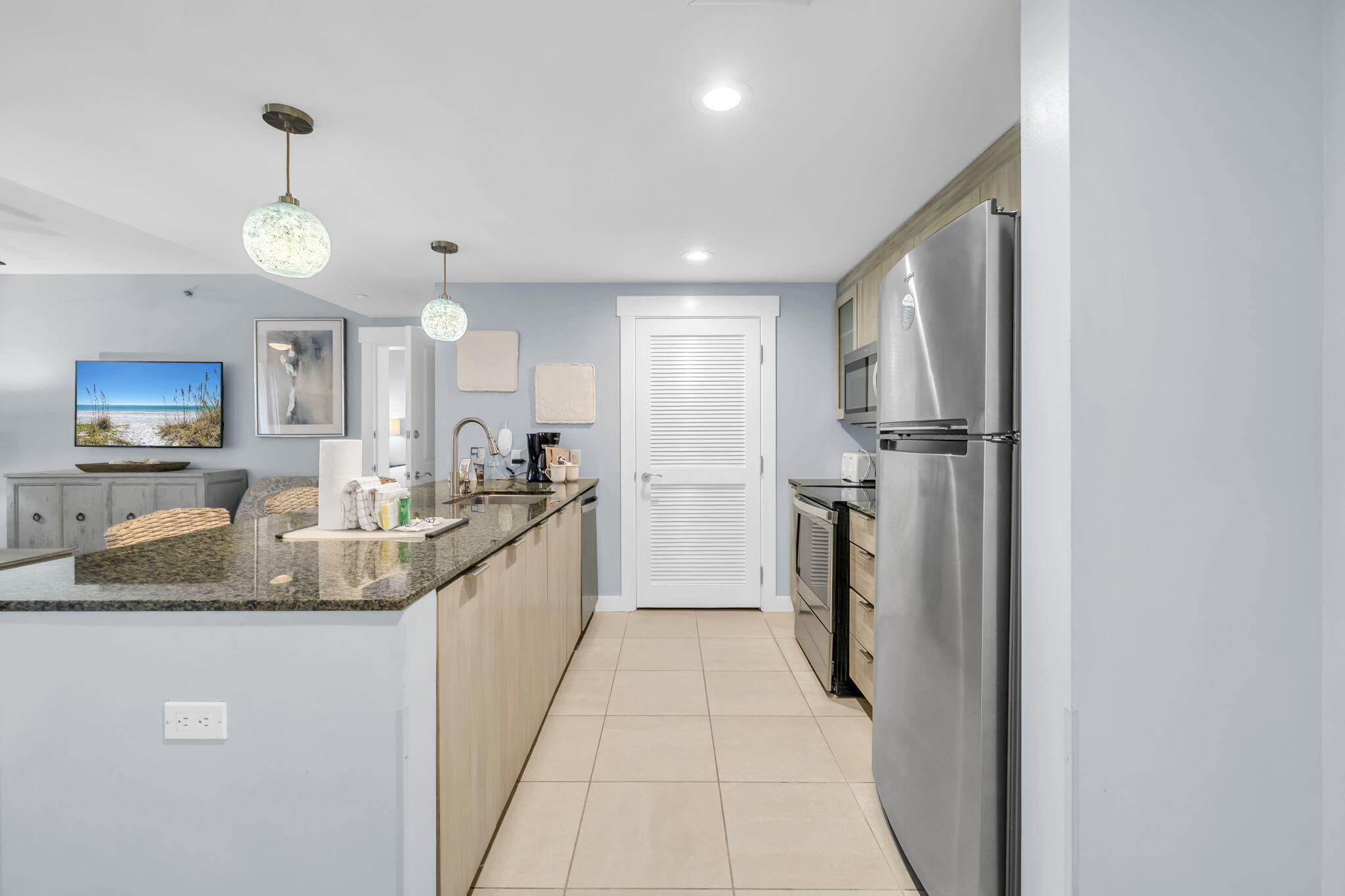 BAHIA CONDO - Residential