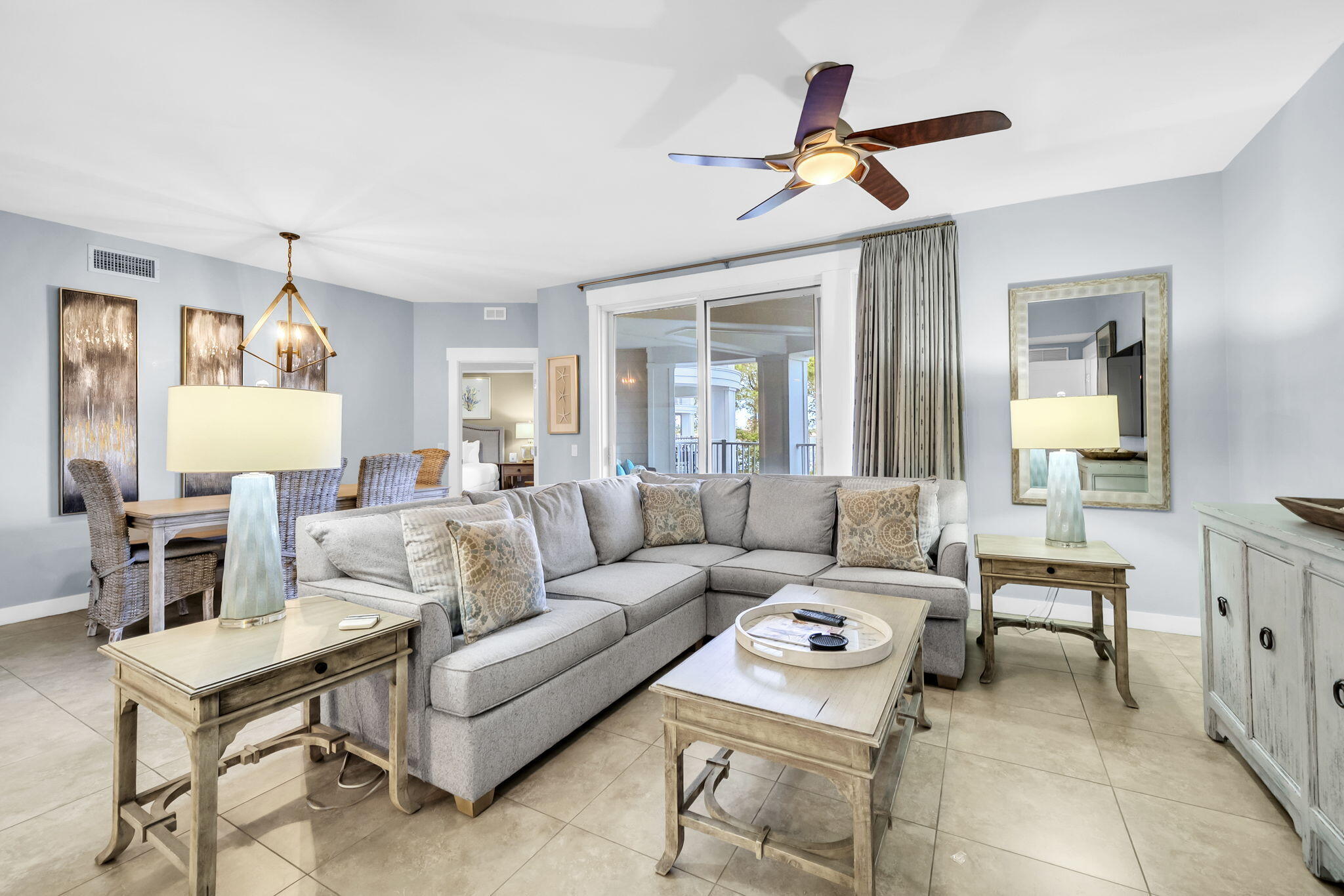 BAHIA CONDO - Residential