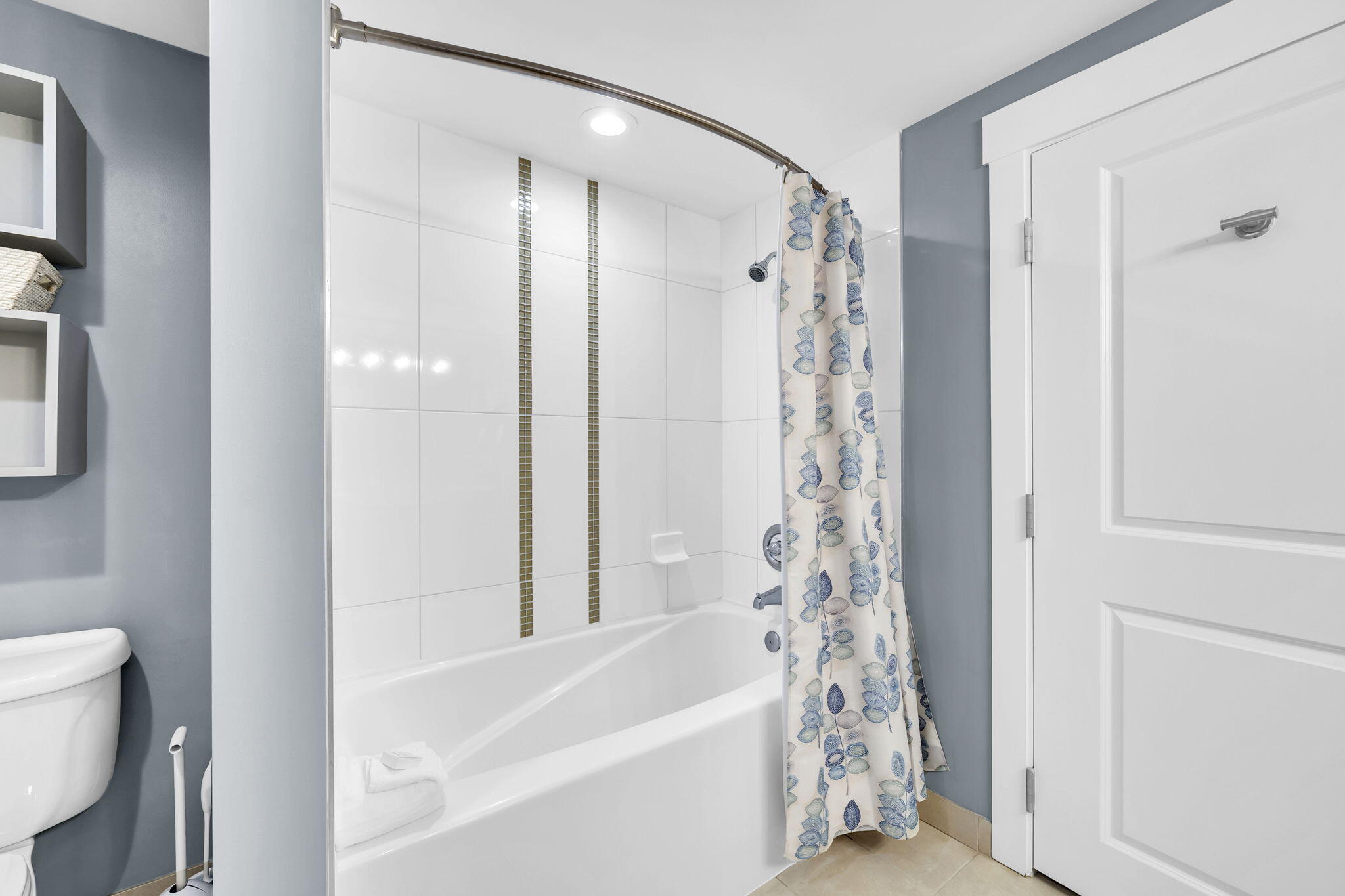 BAHIA CONDO - Residential