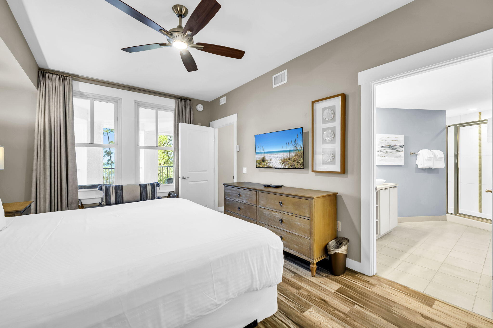 BAHIA CONDO - Residential