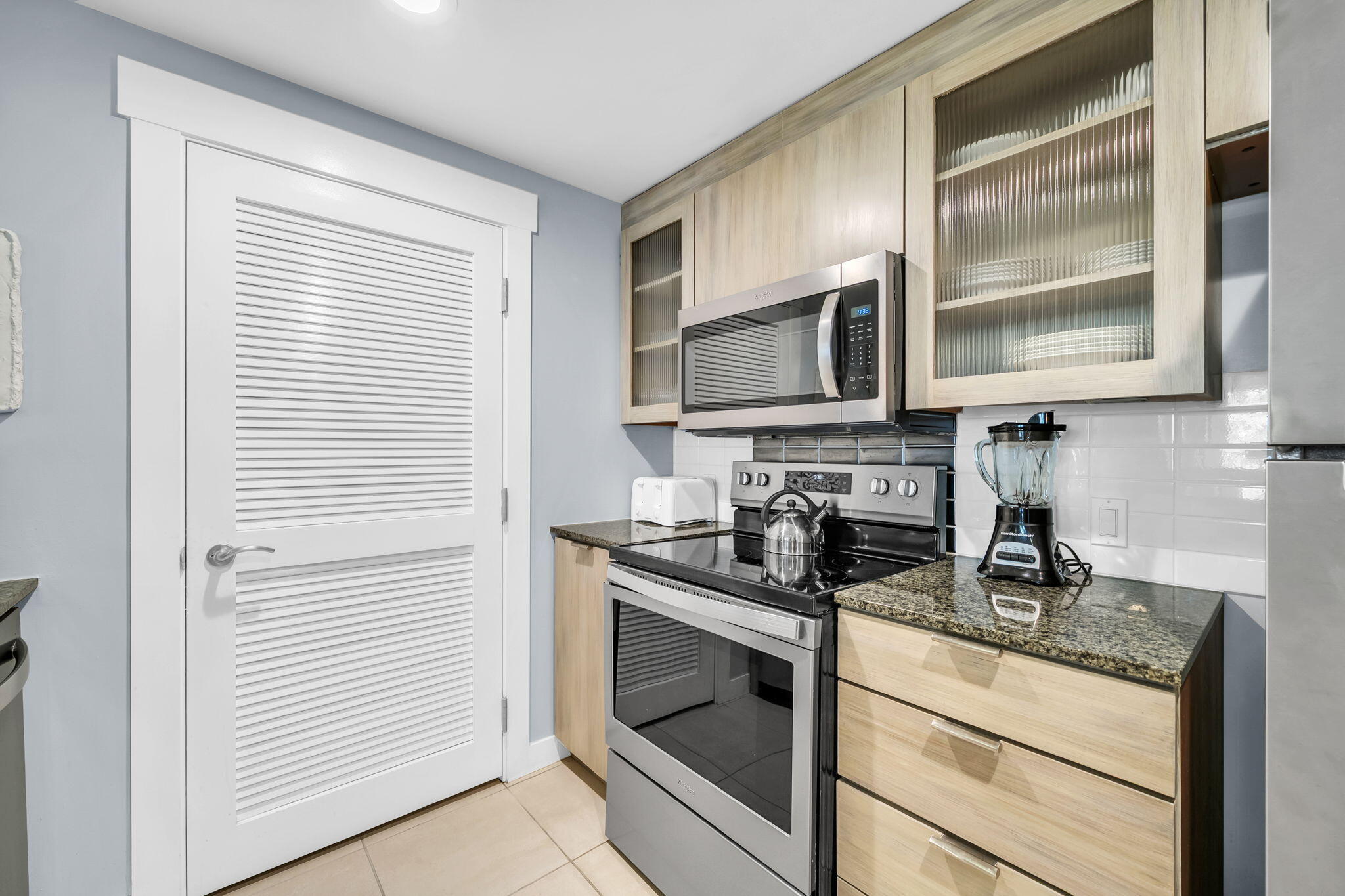 BAHIA CONDO - Residential