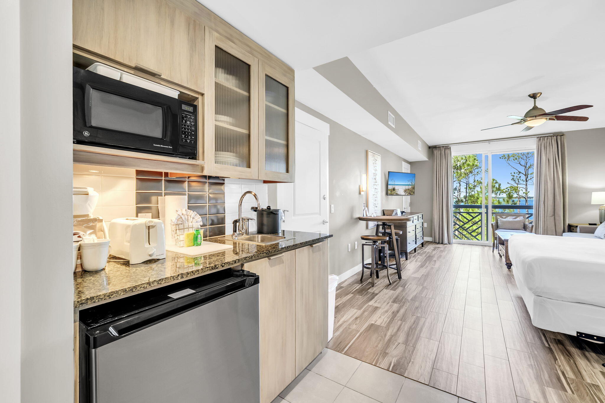BAHIA CONDO - Residential