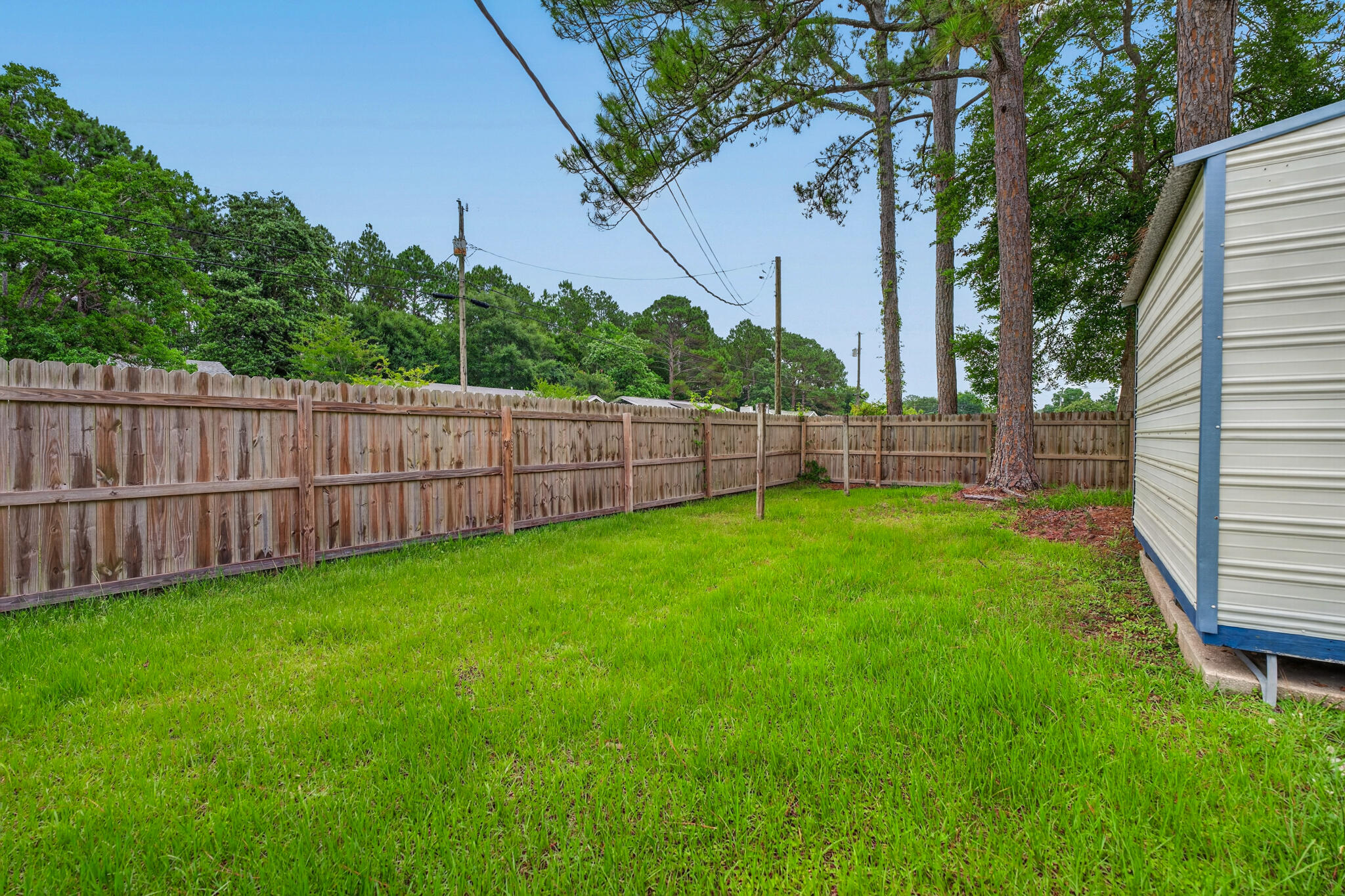 PINE MEADOWS 2ND ADDN - Residential