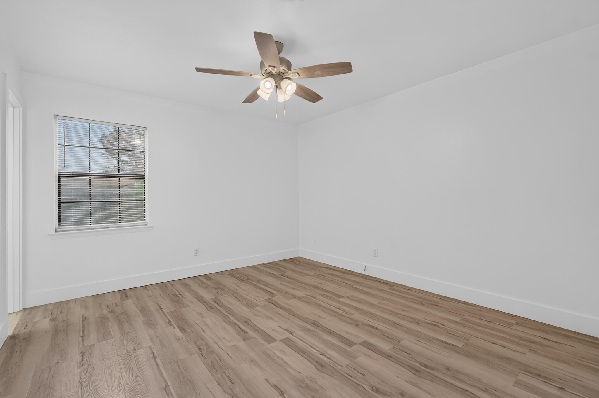 PINE MEADOWS 2ND ADDN - Residential