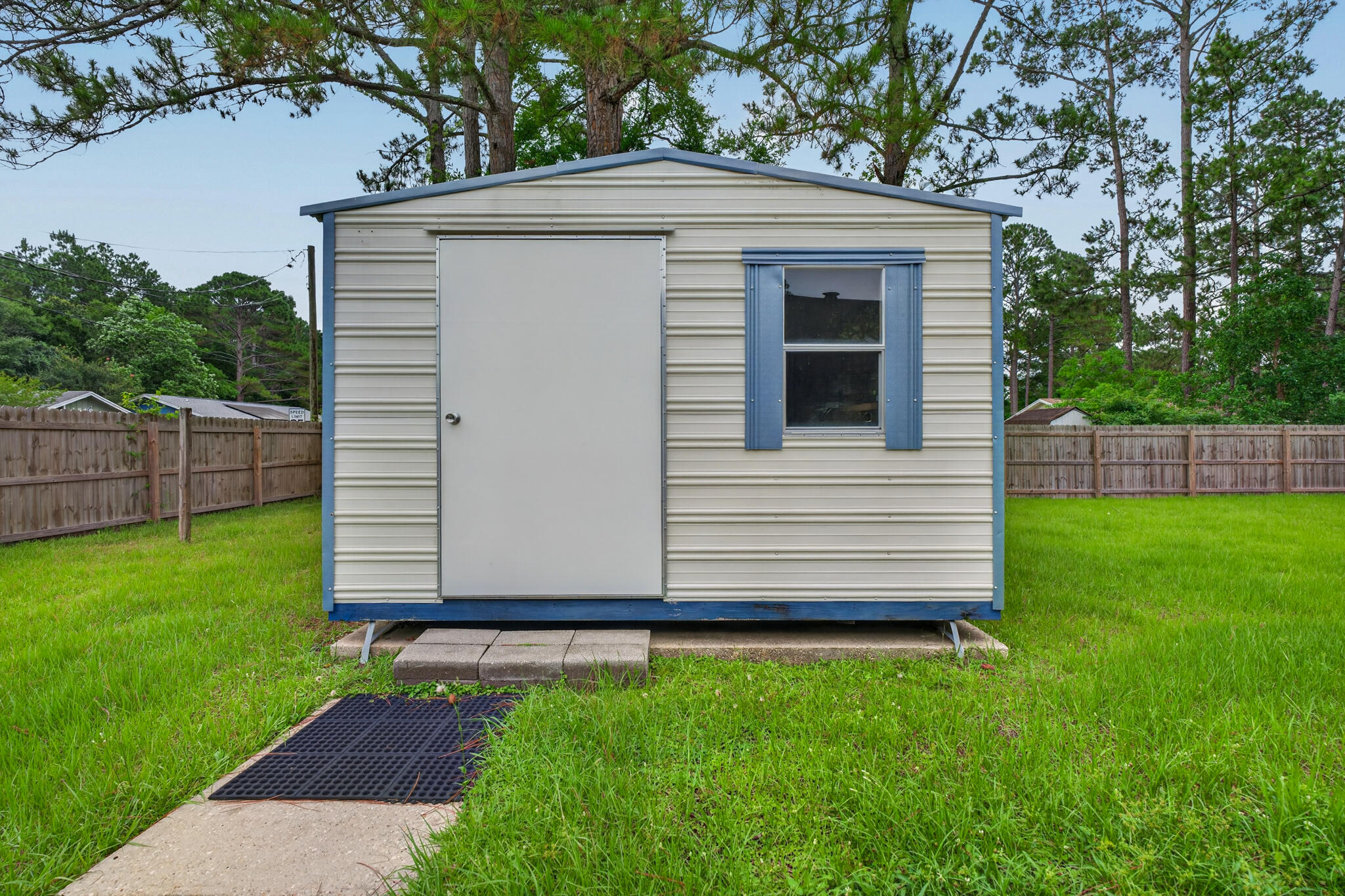 PINE MEADOWS 2ND ADDN - Residential