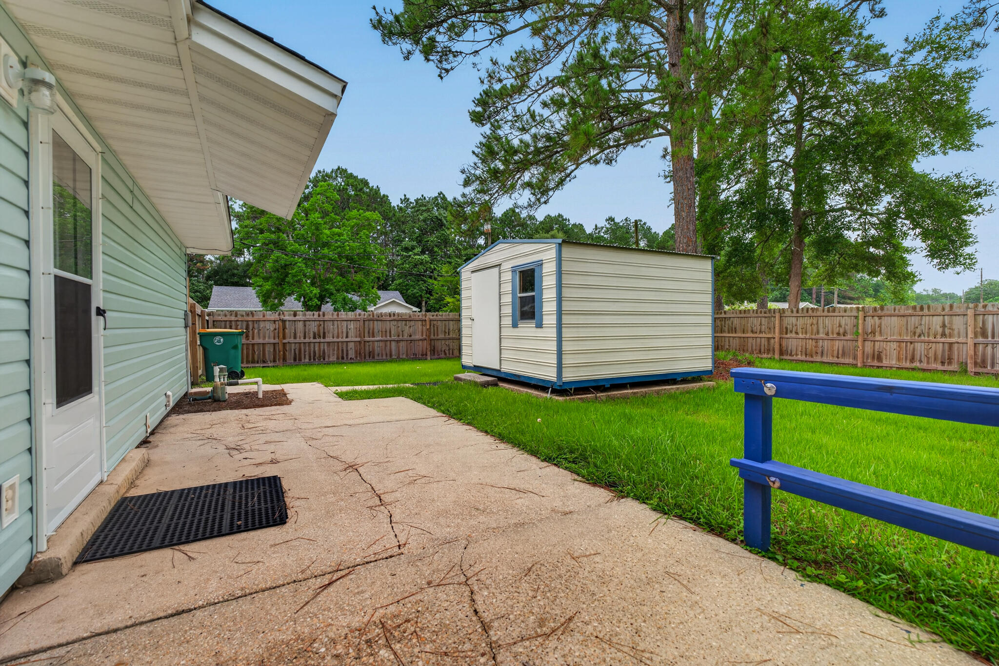 PINE MEADOWS 2ND ADDN - Residential