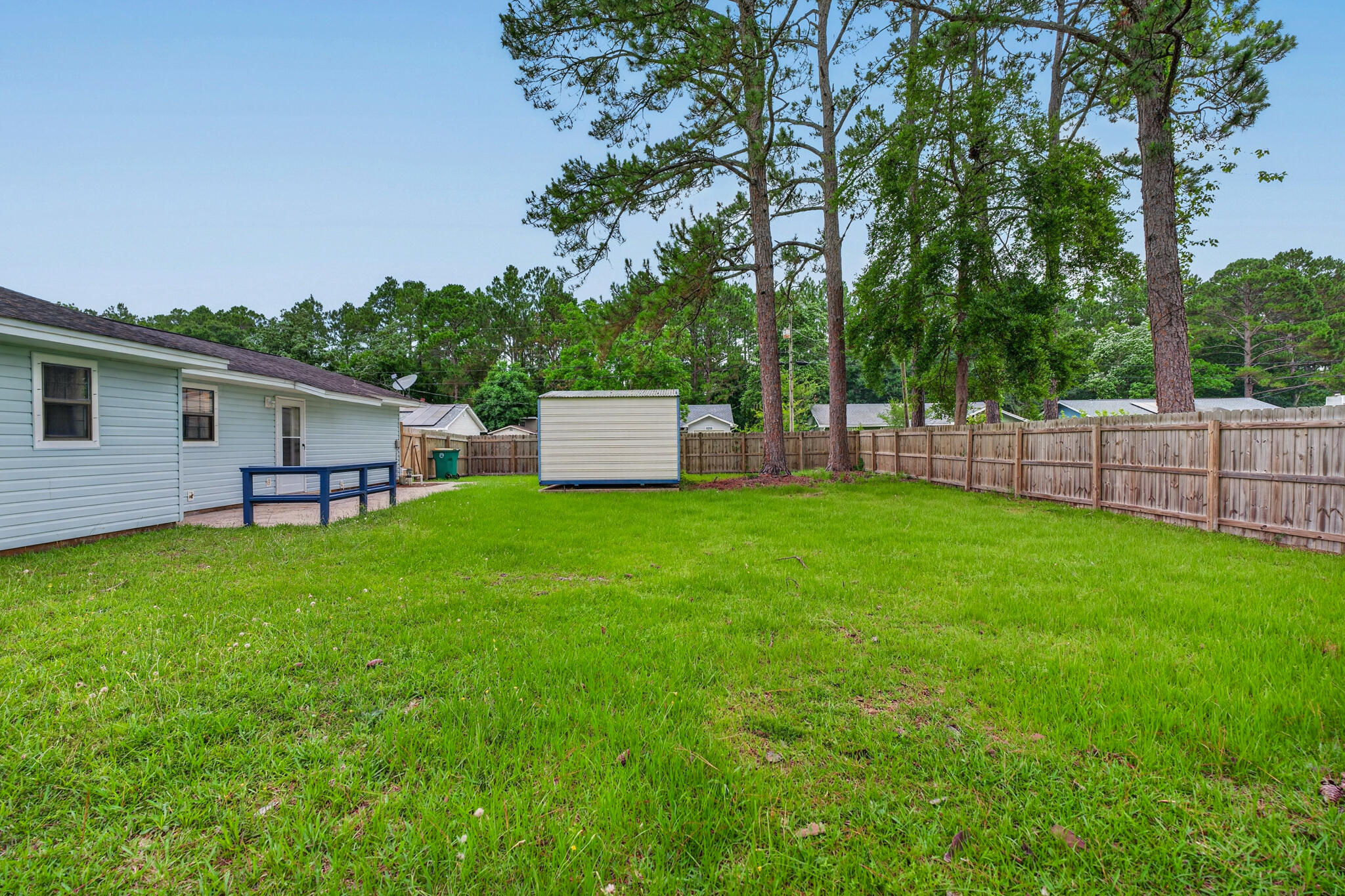 PINE MEADOWS 2ND ADDN - Residential
