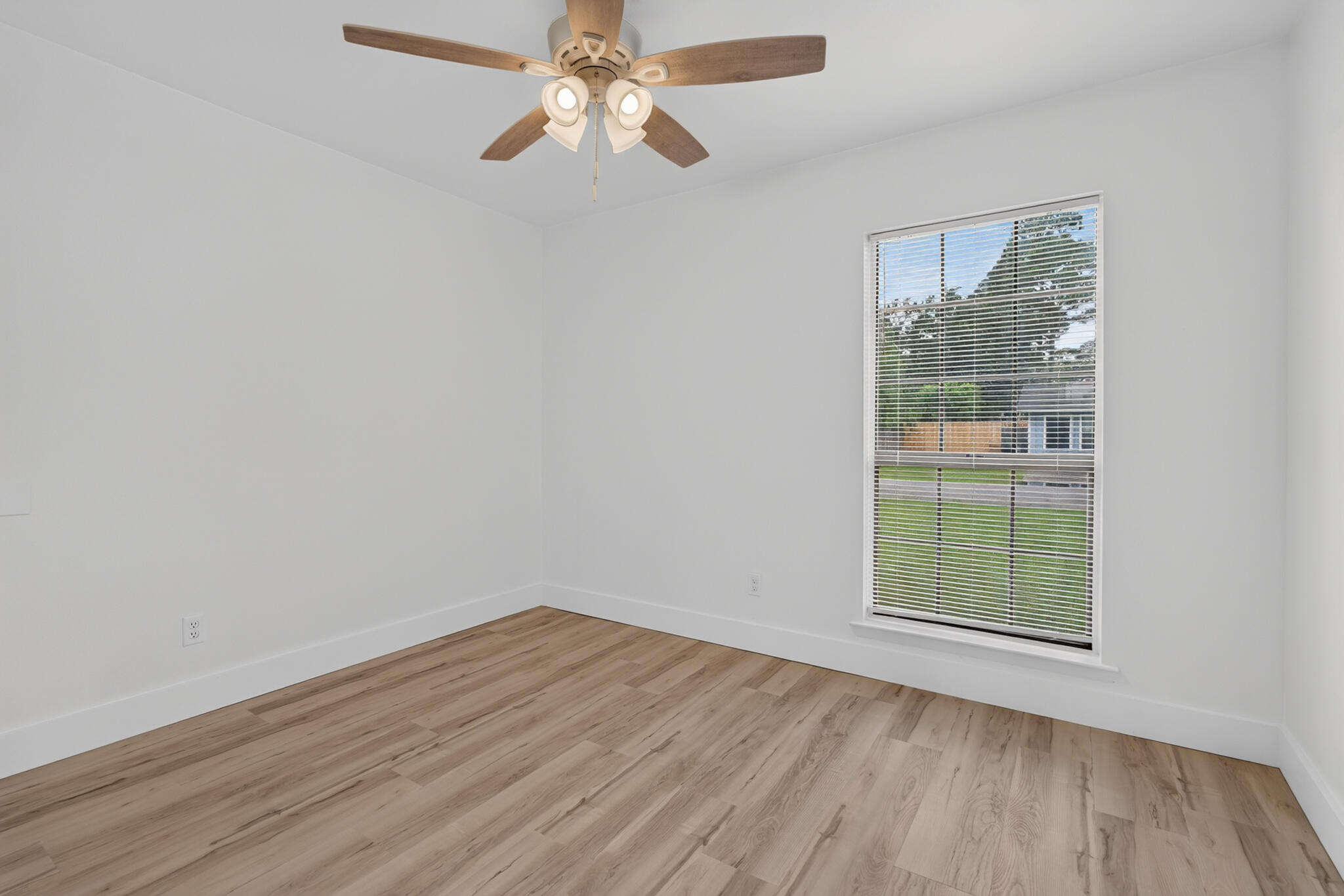 PINE MEADOWS 2ND ADDN - Residential